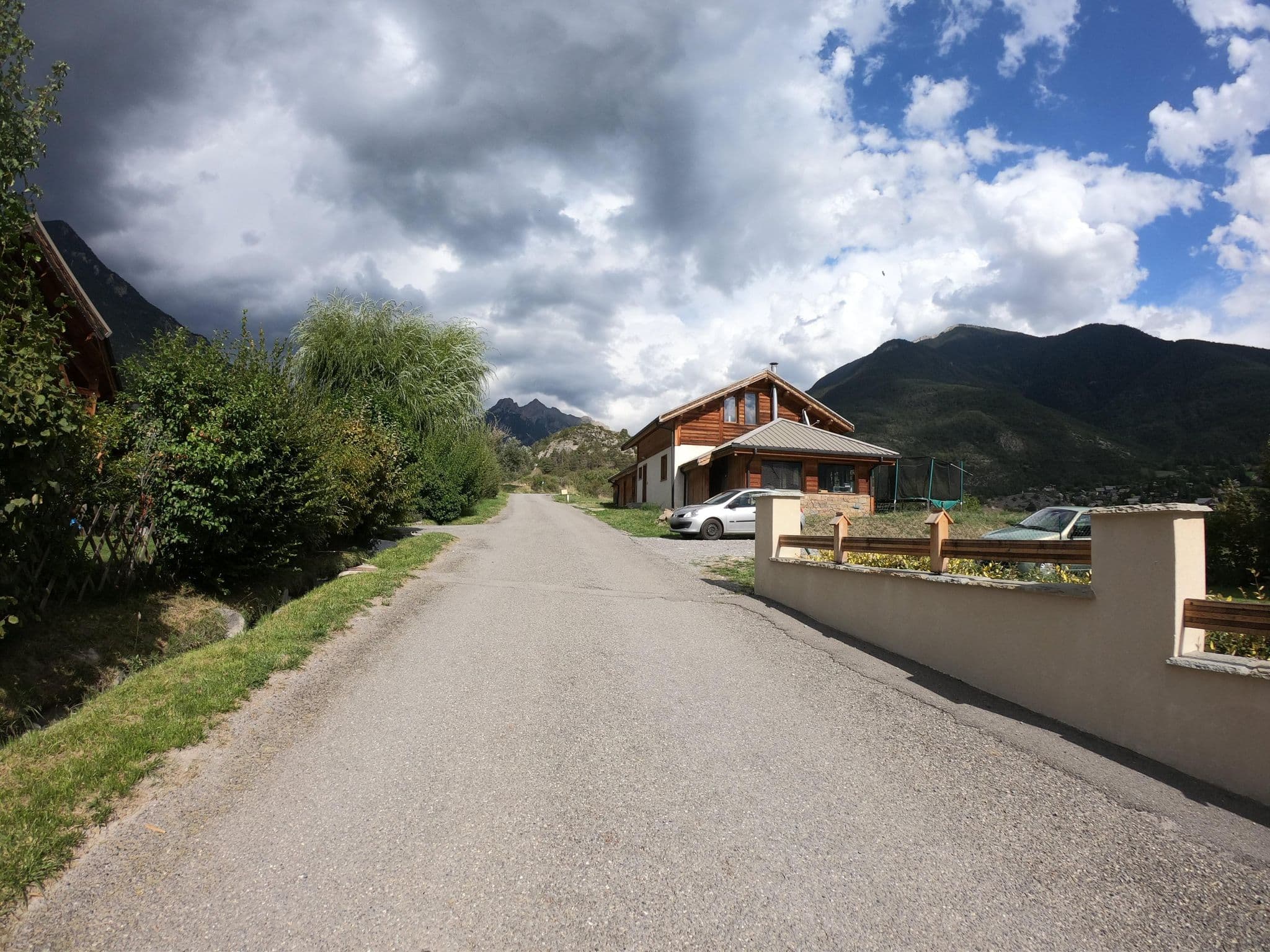 Street view near Le Chalet de Sandrine, Guillestre — © joostjakob (CC BY-SA · Mapillary)