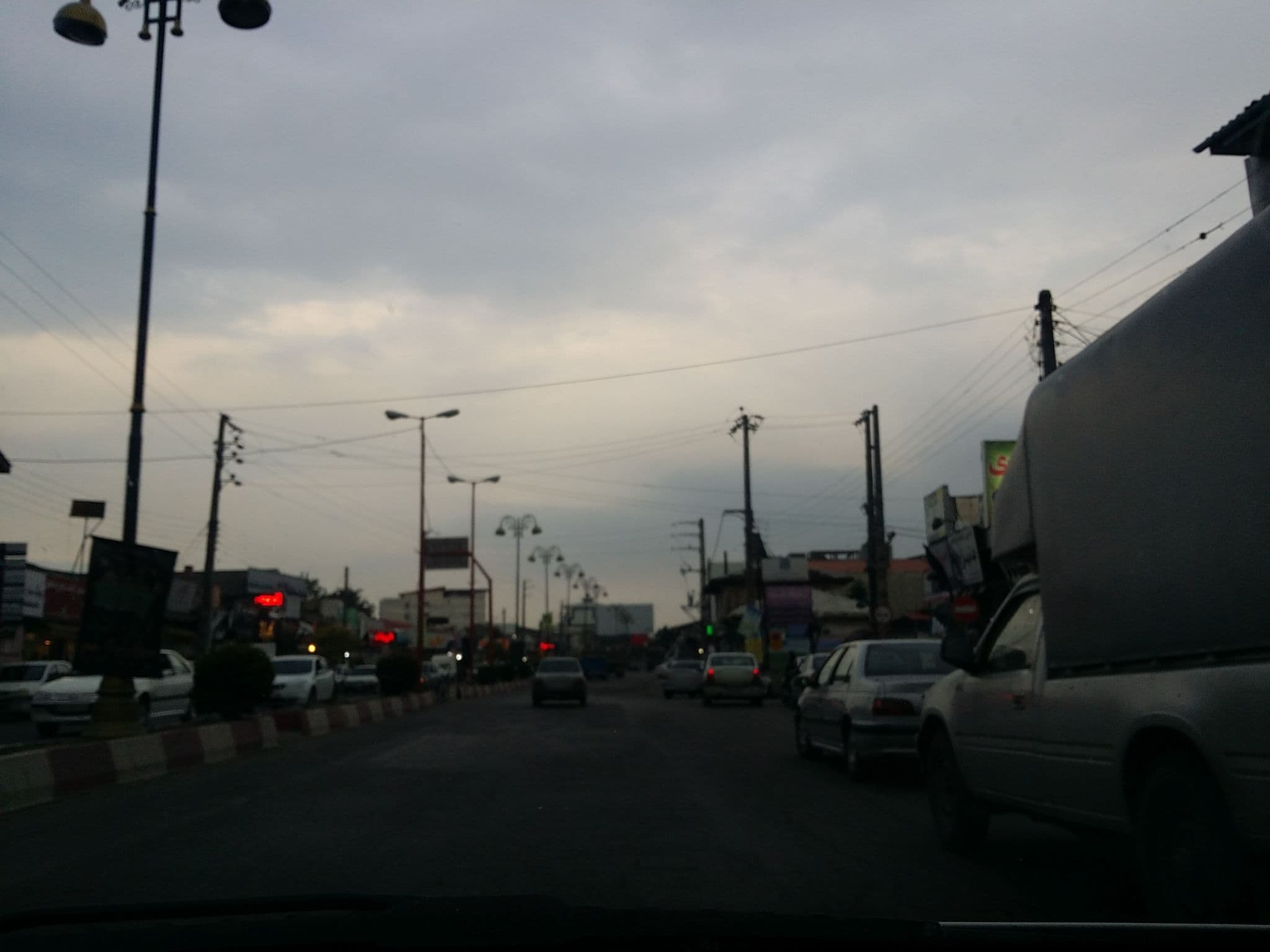 Street view near پلاژ تفریحی عباس آباد, 'Abās Ābād — © pilsa (CC BY-SA · Mapillary)