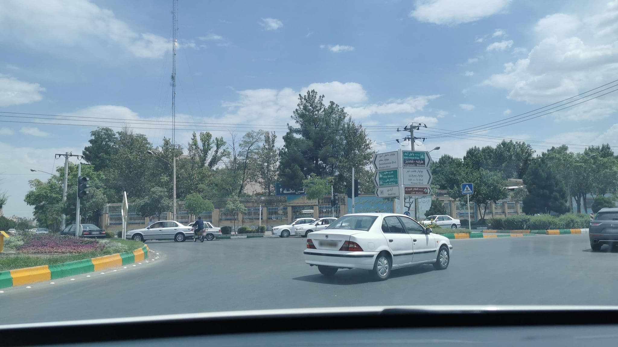 Street view near هتل آبان, Kashaf — © kesler (CC BY-SA · Mapillary)