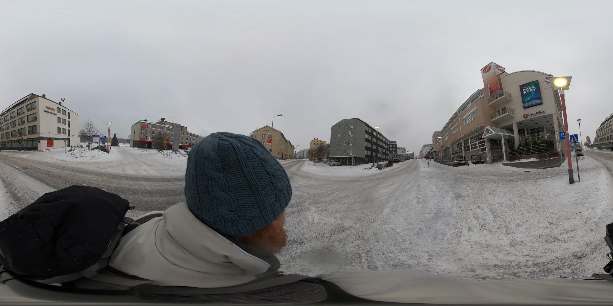 Street view near Sokos Hotel Vaakuna, Rovaniemi — © Stefdegreef (CC BY-SA · Mapillary)