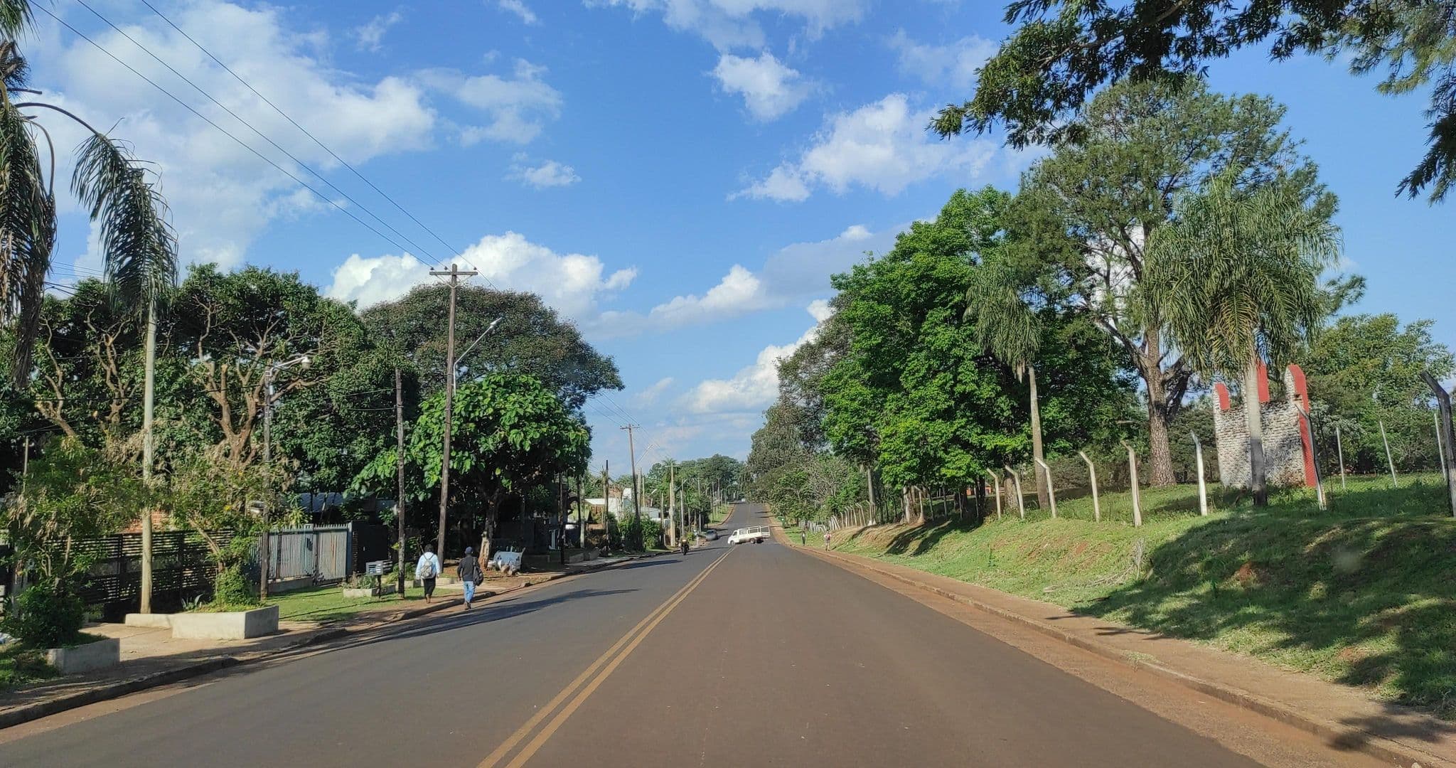 Street view near Motel Paris, Posadas — © diegokrein (CC BY-SA · Mapillary)