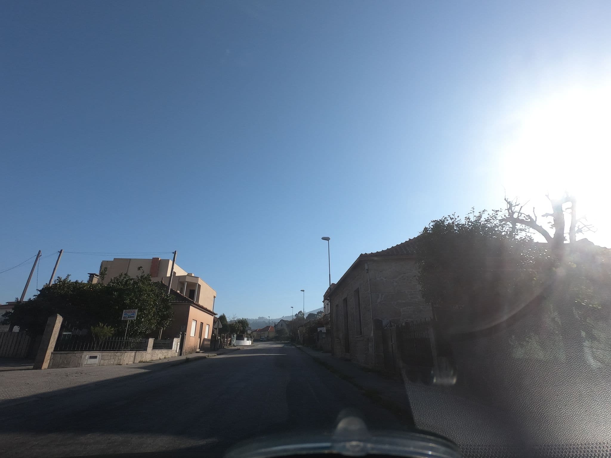 Street view near Residencial Minho, Valenza — © countzero5 (CC BY-SA · Mapillary)