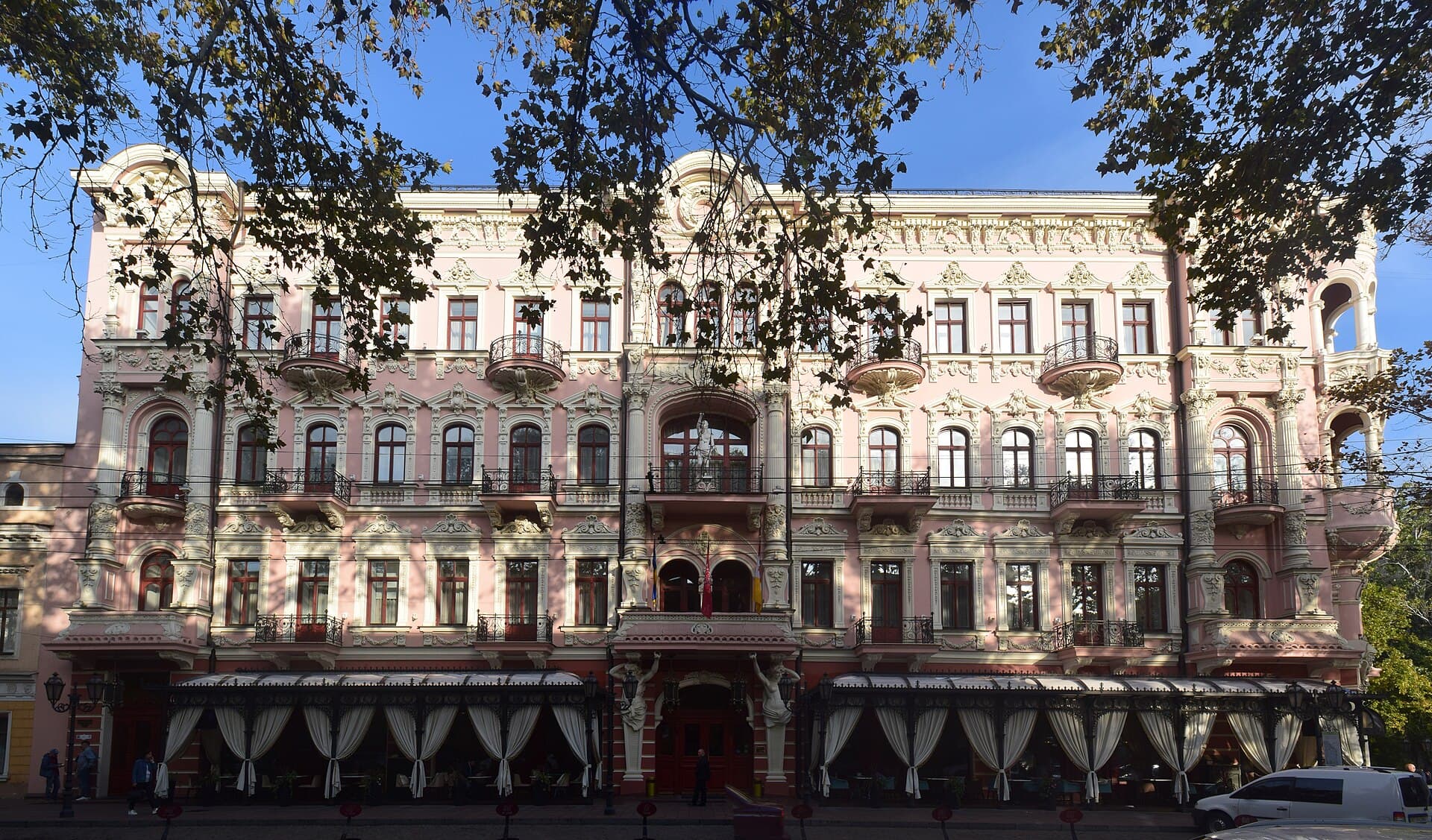Бристоль / Bristol (via Wikimedia Commons, CC BY-SA 4.0)