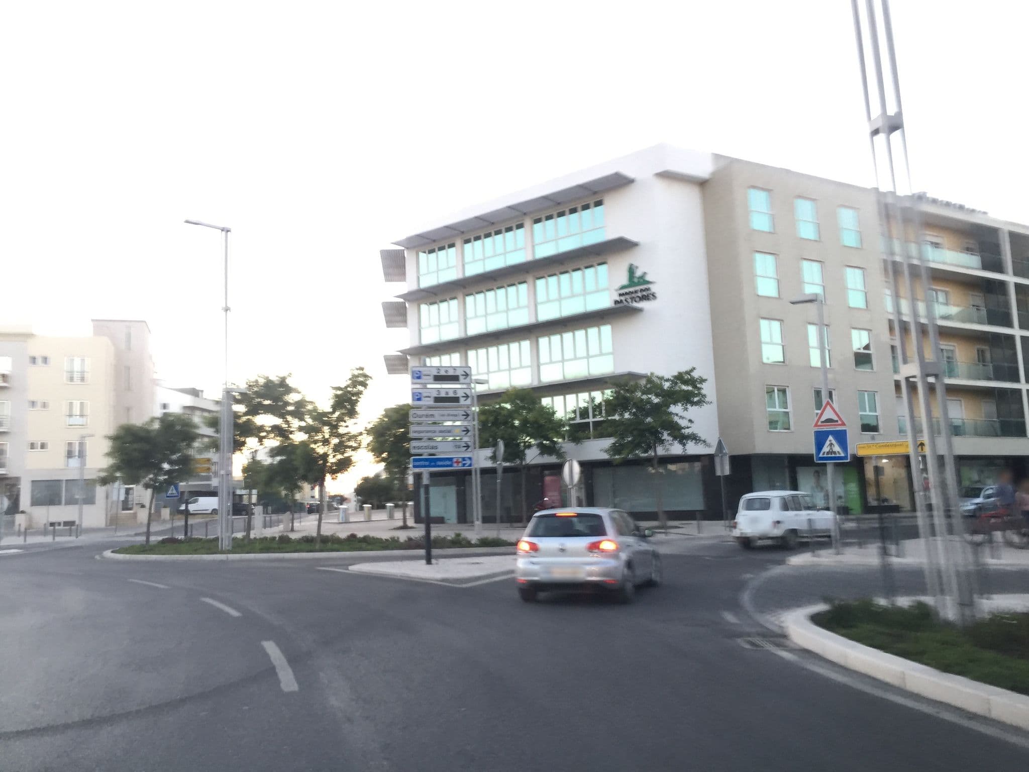 Street view near Residência Maria José, Fátima — © ptmap (CC BY-SA · Mapillary)