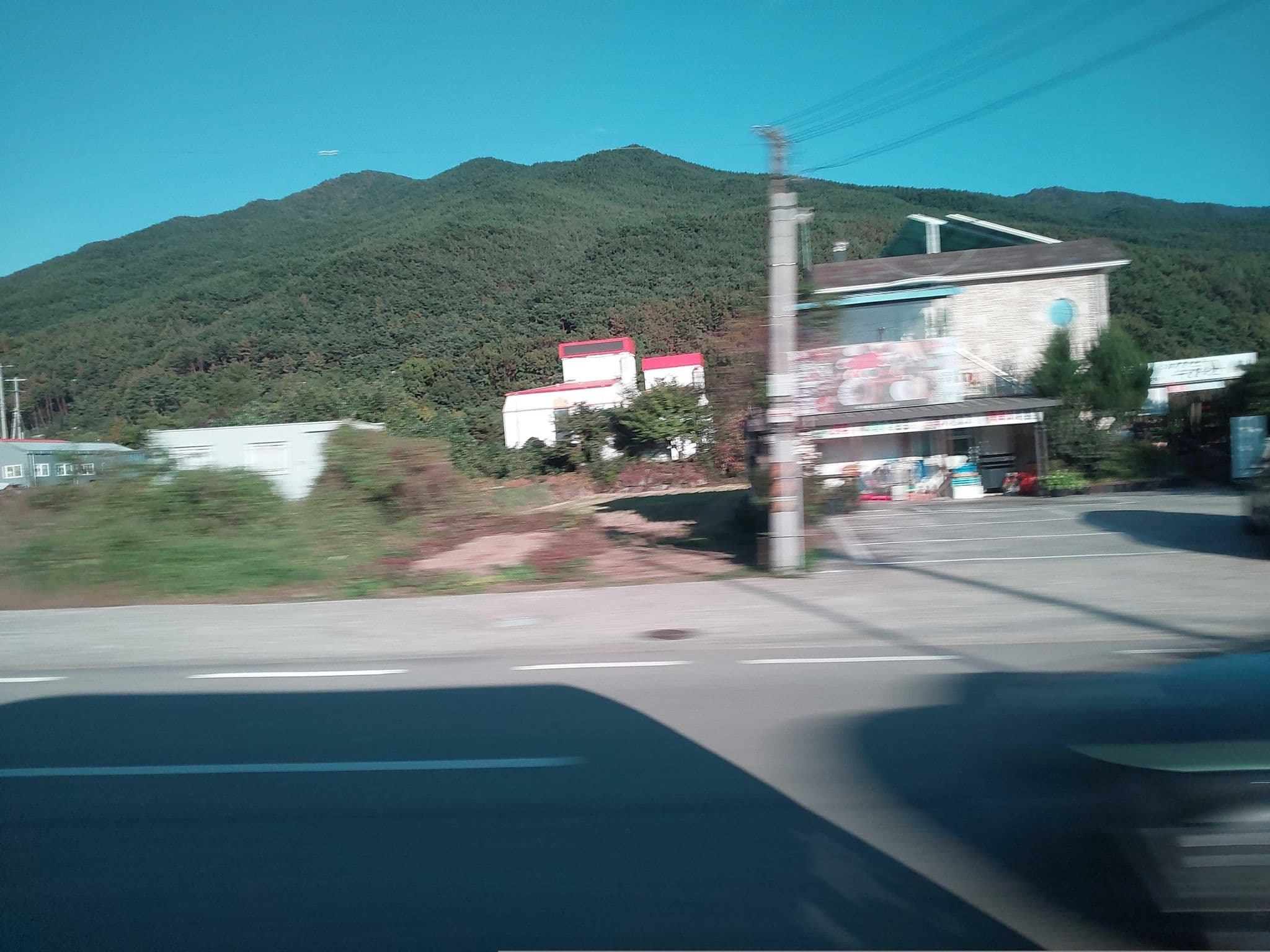Street view near 지리산 스위스 관광호텔, Kurye — © ChenJJ (CC BY-SA · Mapillary)