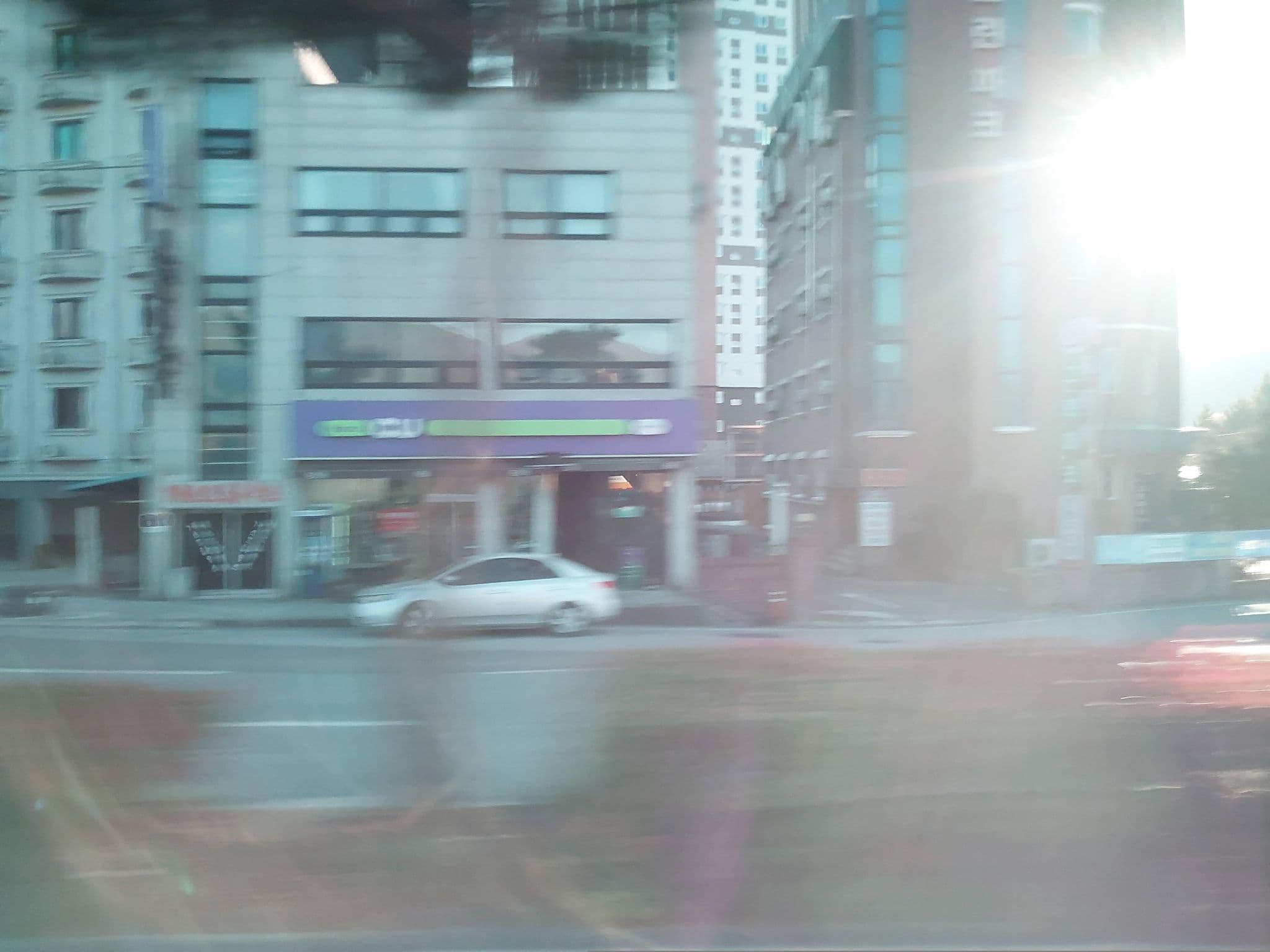 Street view near 꾸례 게스트하우스, Kurye — © ChenJJ (CC BY-SA · Mapillary)