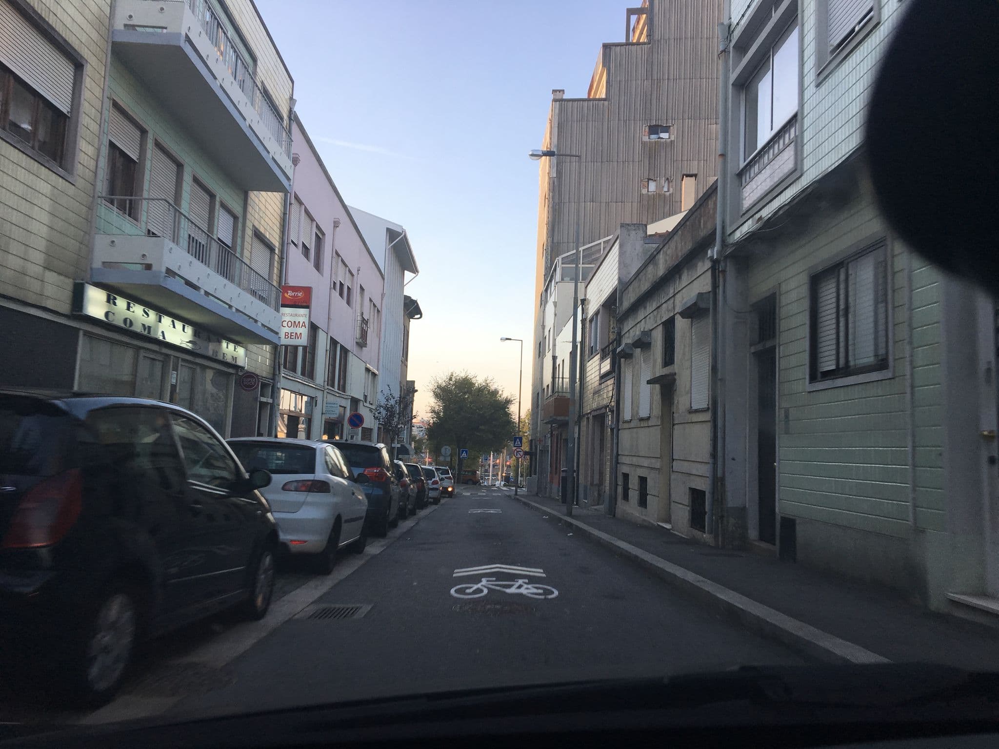 Street view near Brito Capelo 183, Matosinhos — © jolive75 (CC BY-SA · Mapillary)