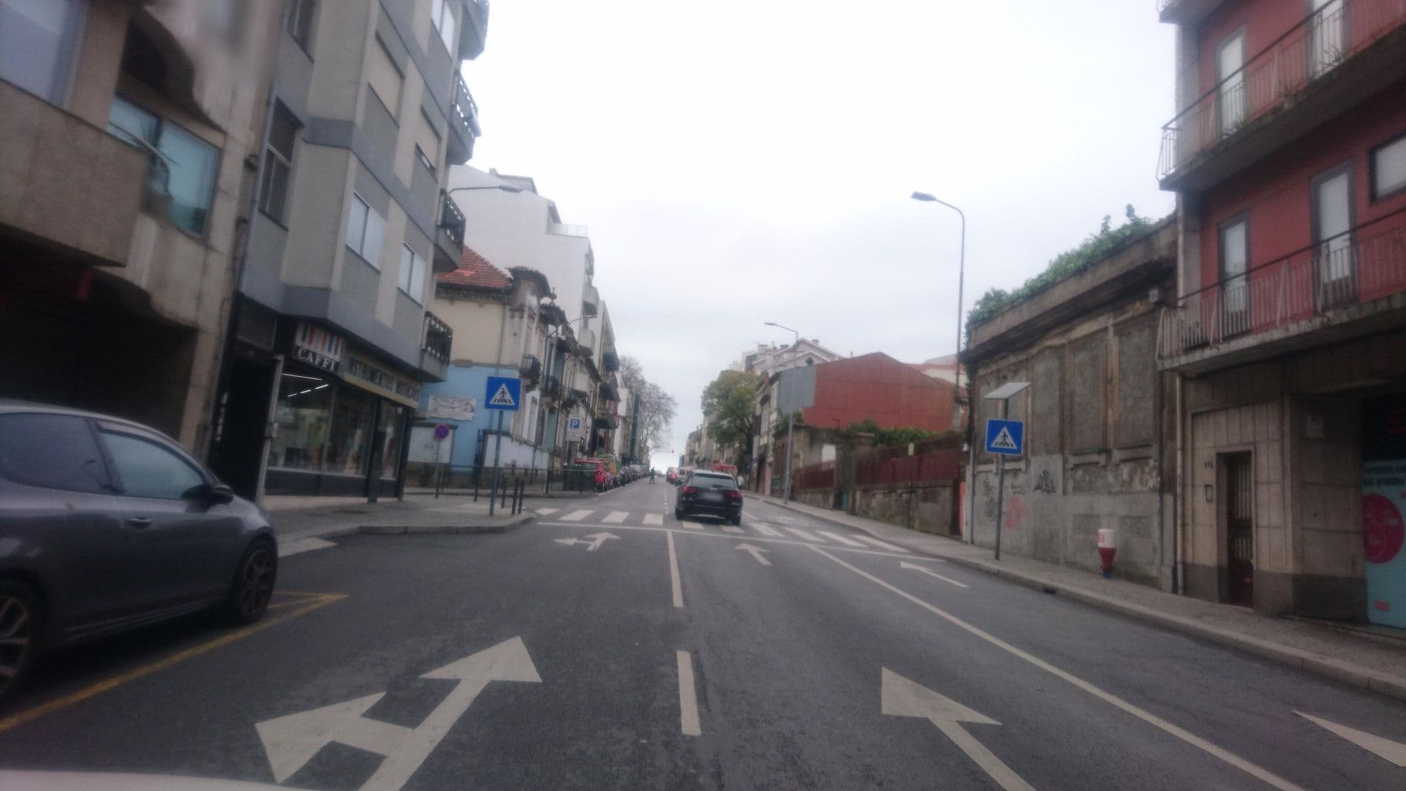 Street view near Hotel Jaguar, Ameal — © rod9 (CC BY-SA · Mapillary)