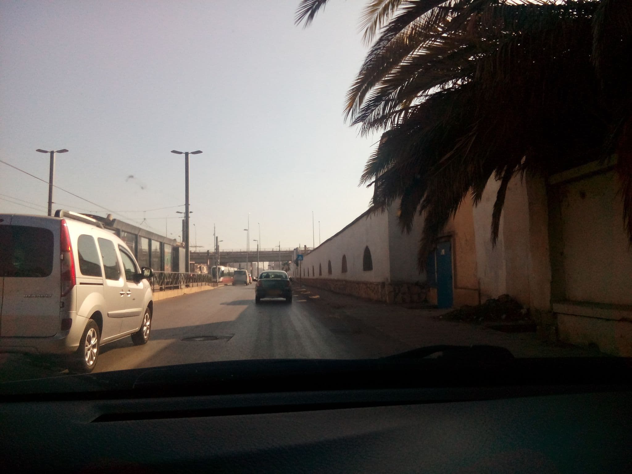 Street view near Hotel President Es-Senia, Es Senia — © mapdz (CC BY-SA · Mapillary)