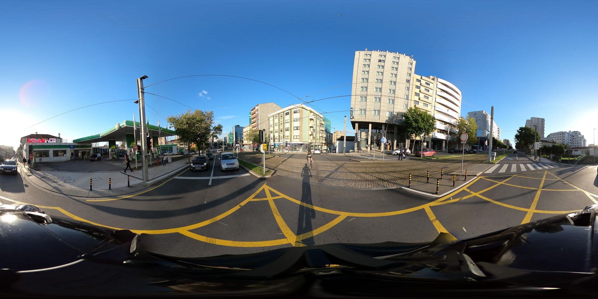 Street view near hotel davilina, Vila Nova de Gaia — © marksmith-orchy (CC BY-SA · Mapillary)