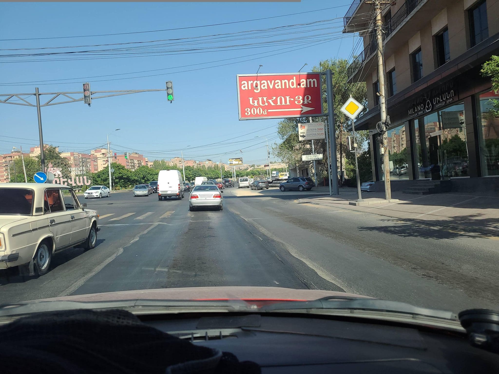 Street view near Argavand Hotel, Tairov — © noktoborus (CC BY-SA · Mapillary)