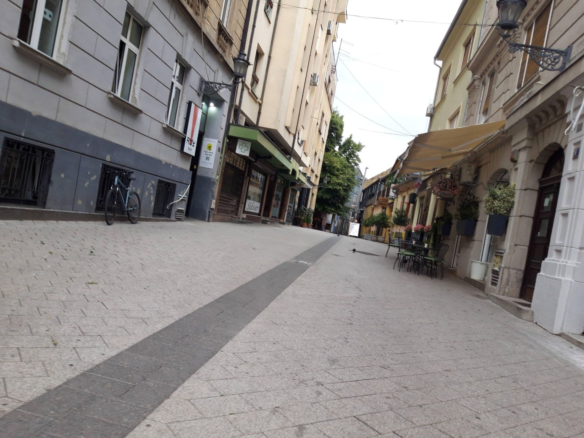 Street view near Lazin Hostel, Novi Sad — © fivewho (CC BY-SA · Mapillary)