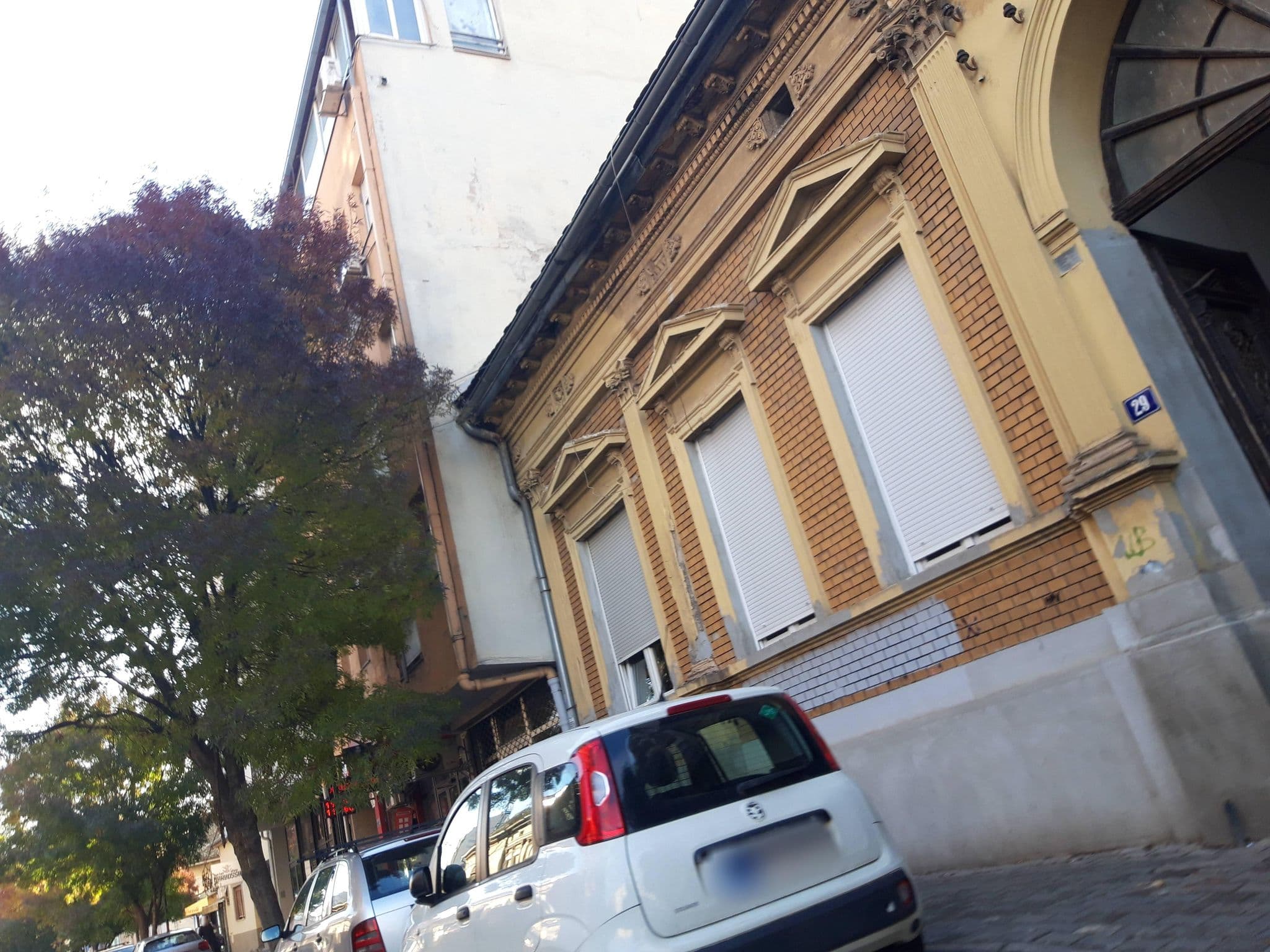 Street view near Apartman Snow White, Novi Sad — © fivewho (CC BY-SA · Mapillary)
