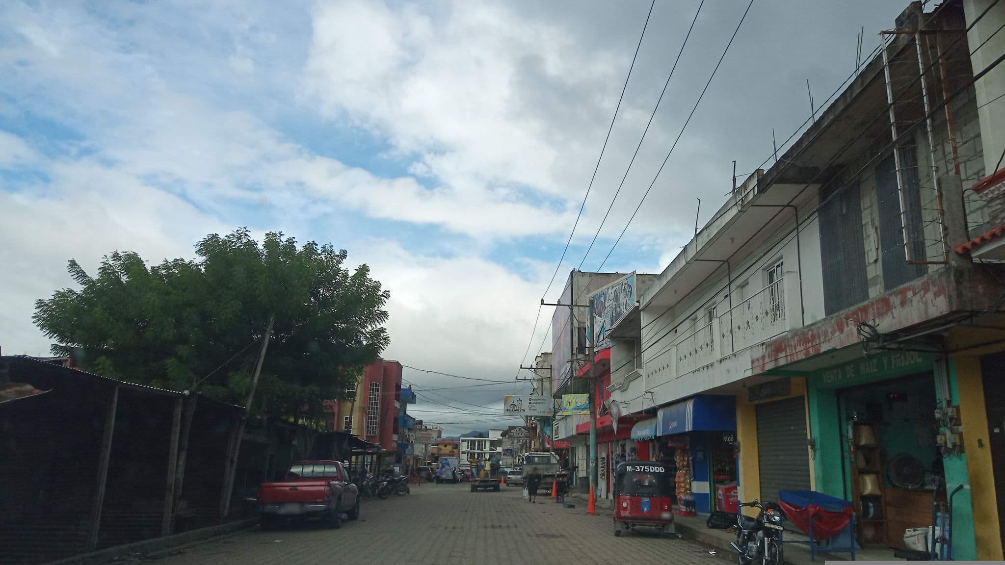 Street view near hotel Don Leonel, Esquipulas — © ingetelca_telefono_5 (CC BY-SA · Mapillary)