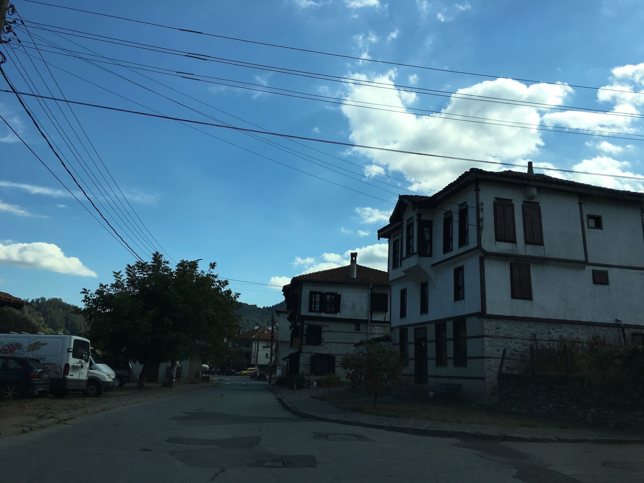 Street view near Къща за гости Бялата къща, Zlatograd — © rerex (CC BY-SA · Mapillary)