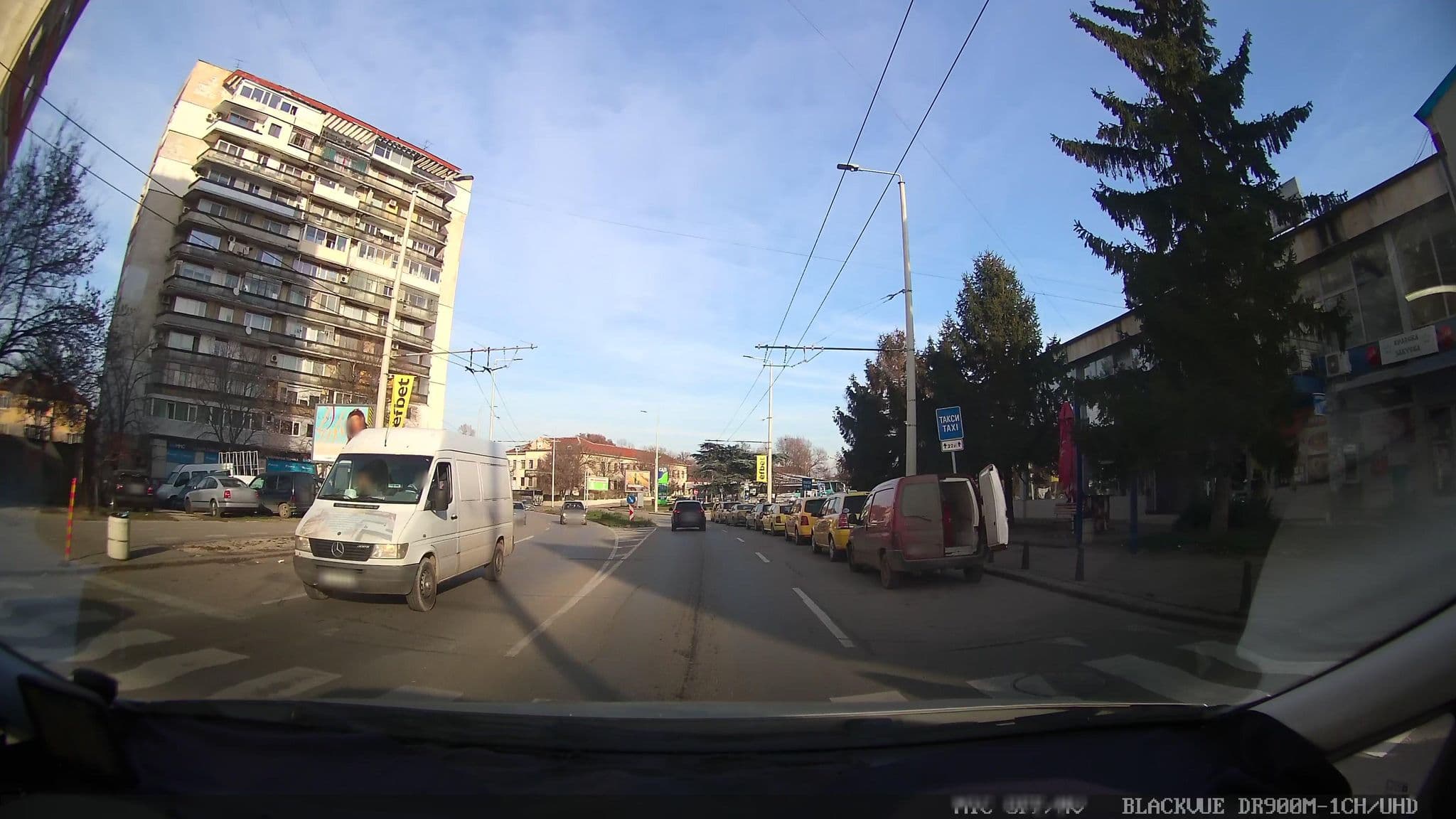 Street view near хотел "Европа", Ruse — © jthnz (CC BY-SA · Mapillary)