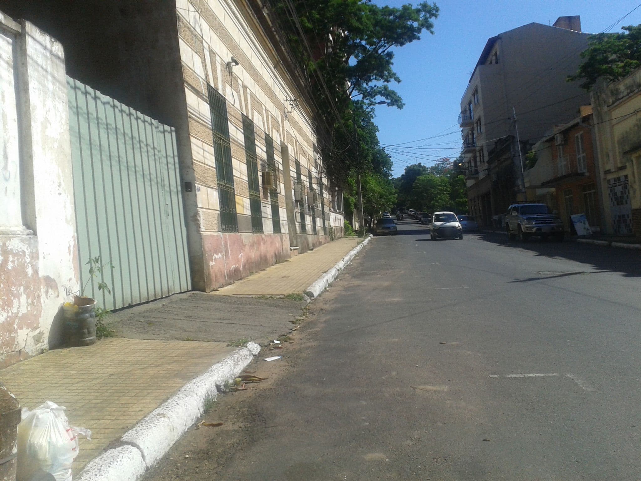 Street view near La fabrica, Asunción — © lupa18 (CC BY-SA · Mapillary)