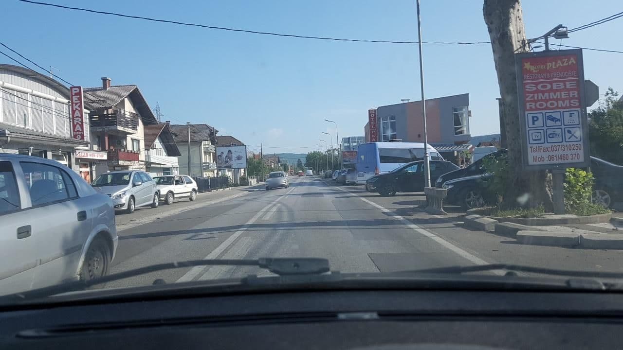 Street view near Prenociste MM Plaza, Bihać — © mik007 (CC BY-SA · Mapillary)