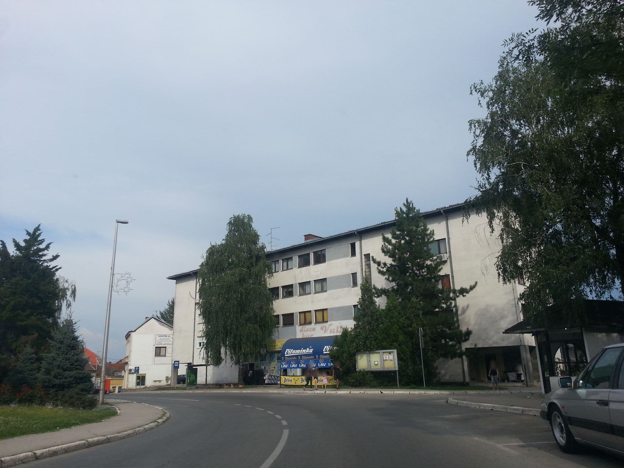 Street view near Hotel Divanhana, Brčko — © knjegi (CC BY-SA · Mapillary)
