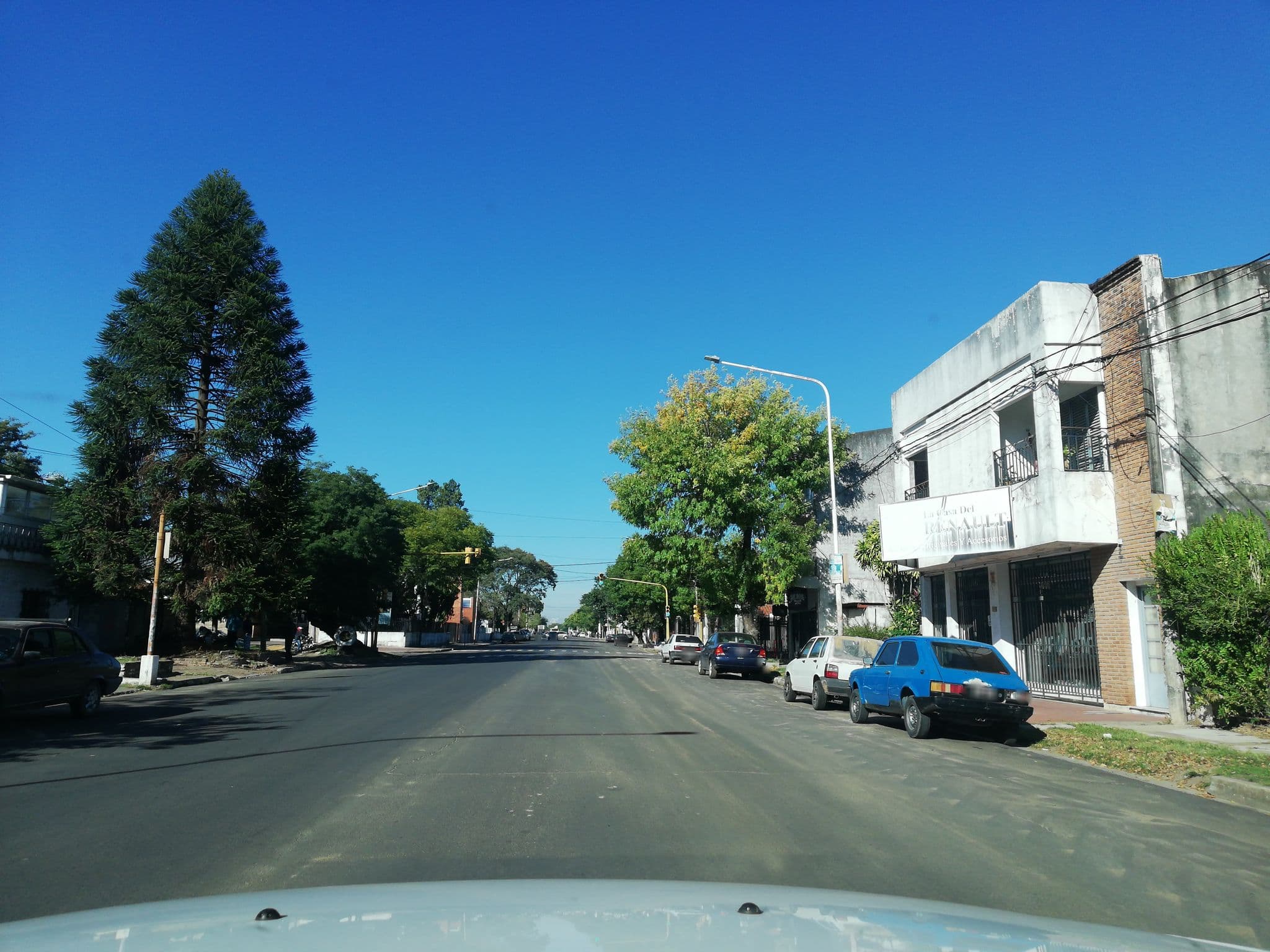 Street view near Hospedaje Artigas, Corrientes — © carlosbrys (CC BY-SA · Mapillary)