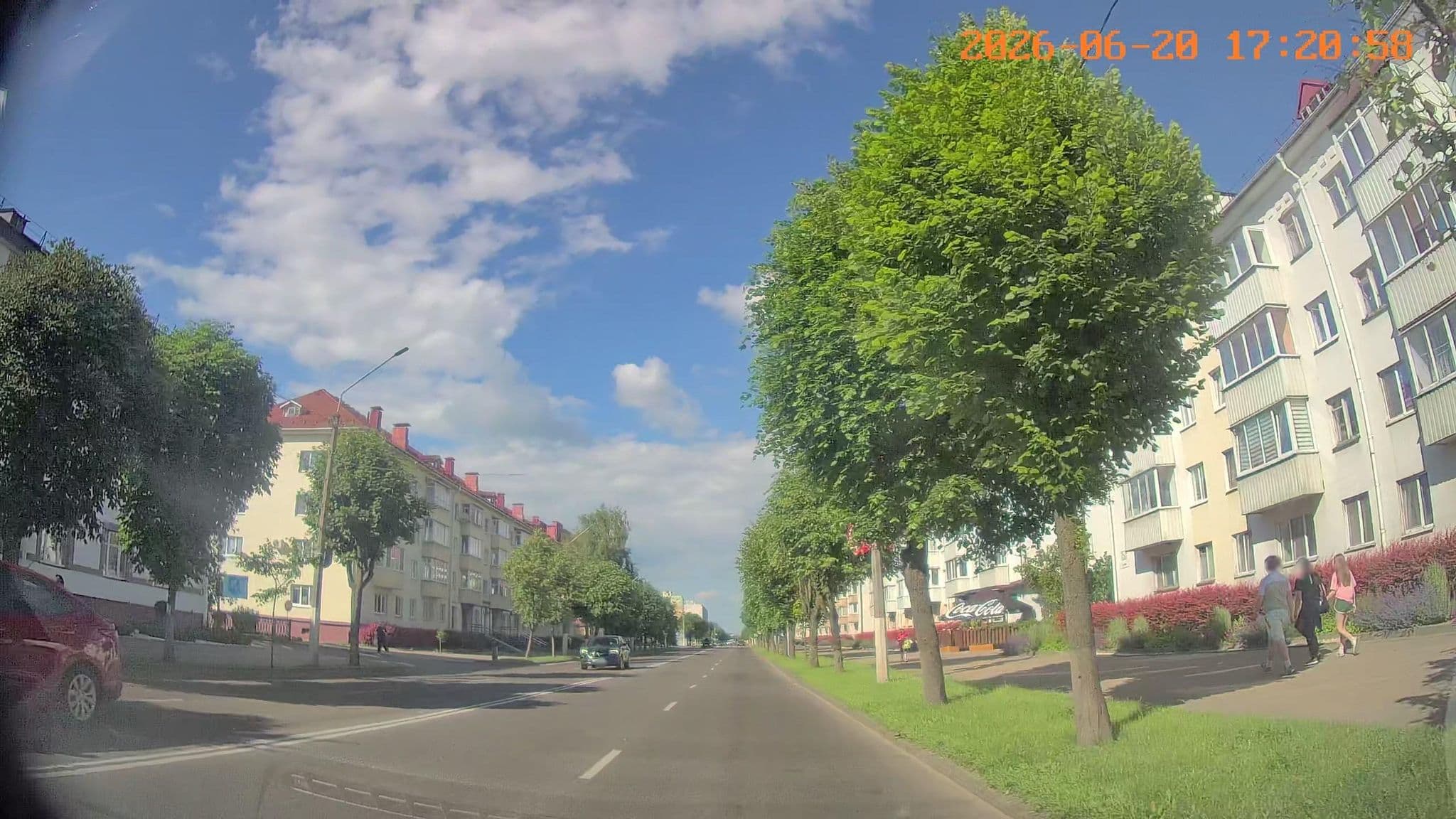 Street view near Гостиница «Слуцк», Slutsk — © bdgwl (CC BY-SA · Mapillary)