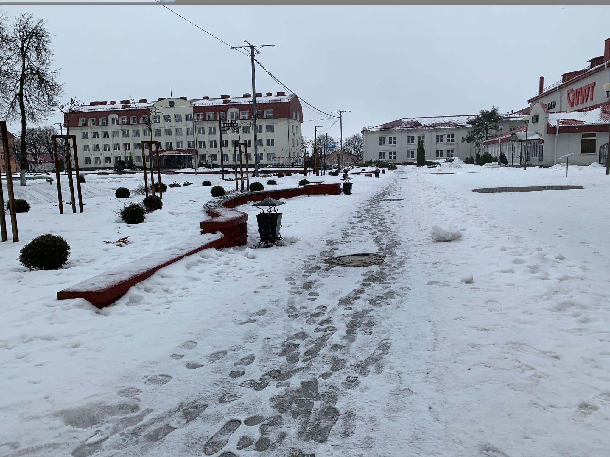 Street view near Отель Несвиж, Nesvizh — © egorka (CC BY-SA · Mapillary)