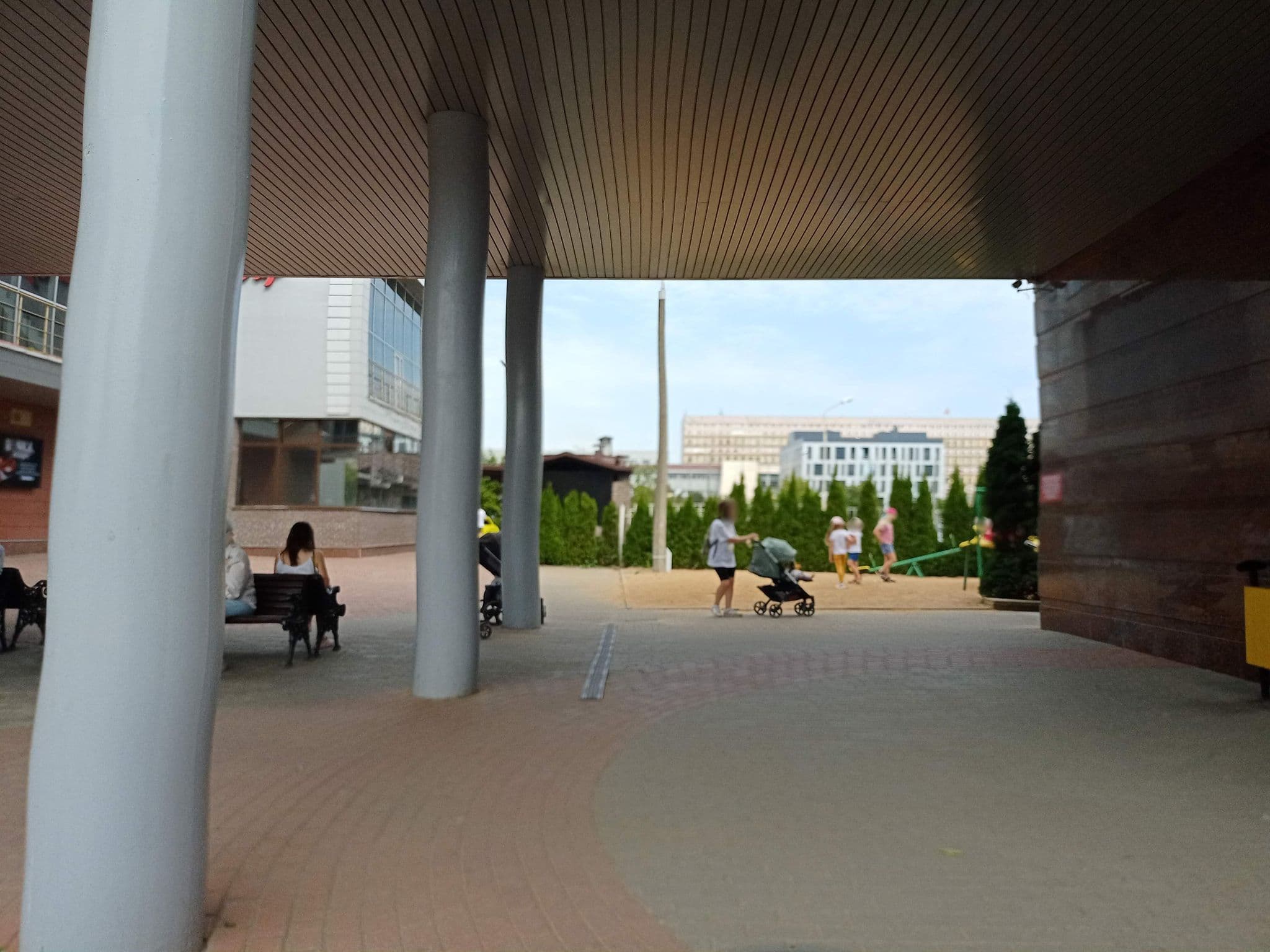 Street view near Red Cat Apartments, Zhdanovichy — © Vodevil (CC BY-SA · Mapillary)
