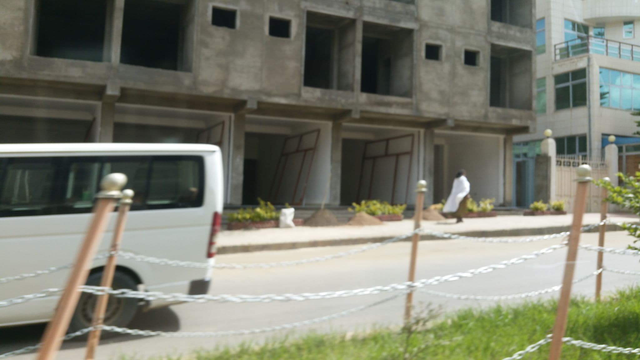 Street view near Consolar Hoyel, Aksum — © shlublu (CC BY-SA · Mapillary)
