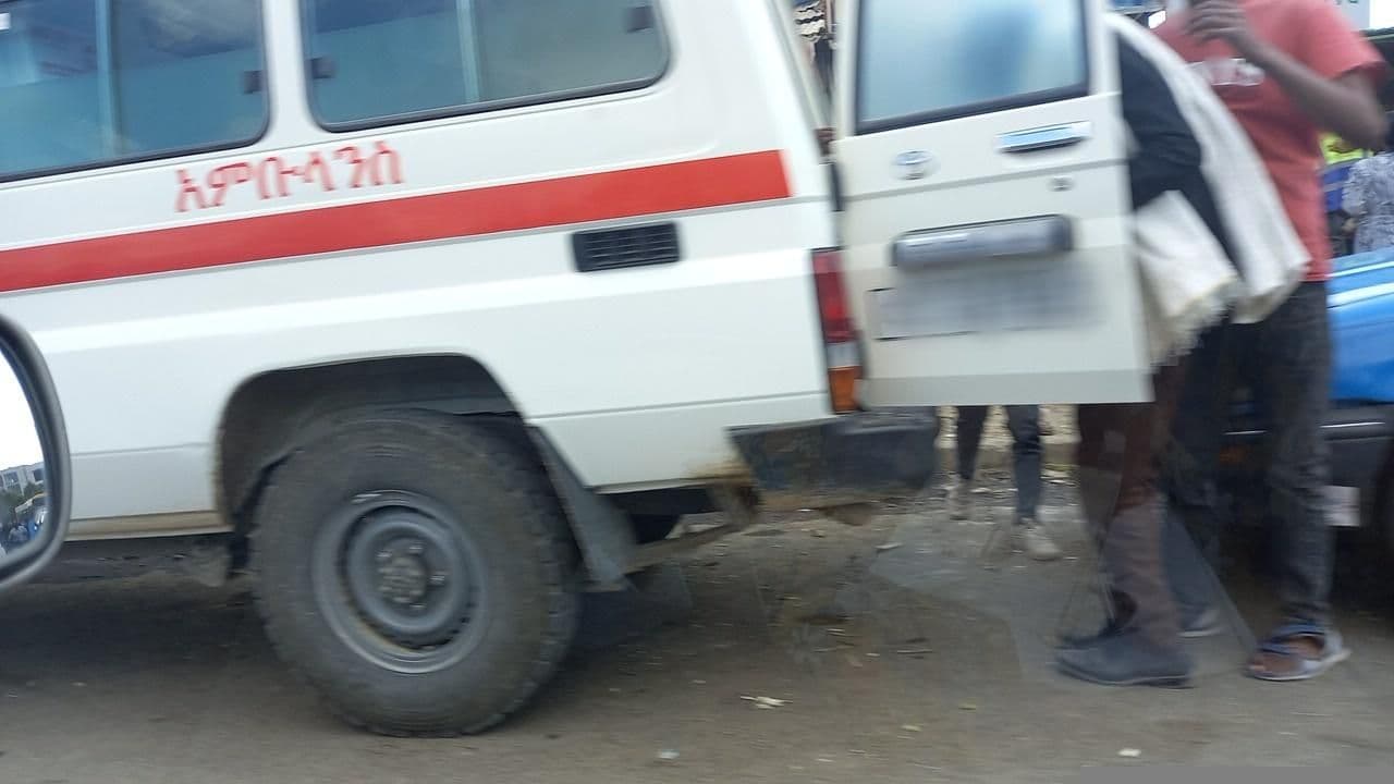 Street view near Orange Lion Guest House, Addis Ababa — © Regatu (CC BY-SA · Mapillary)