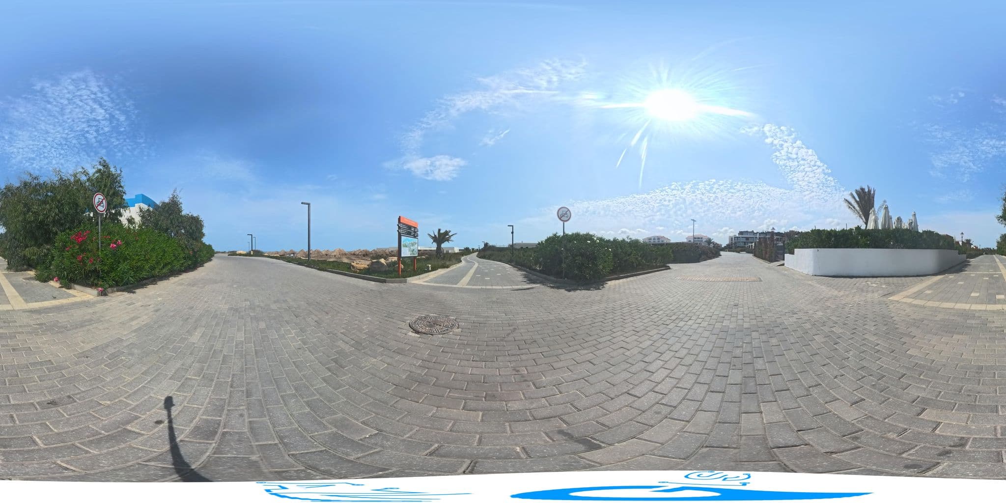 Street view near Famous Greek Restaurant, Nardaran — © gorgud (CC BY-SA · Mapillary)