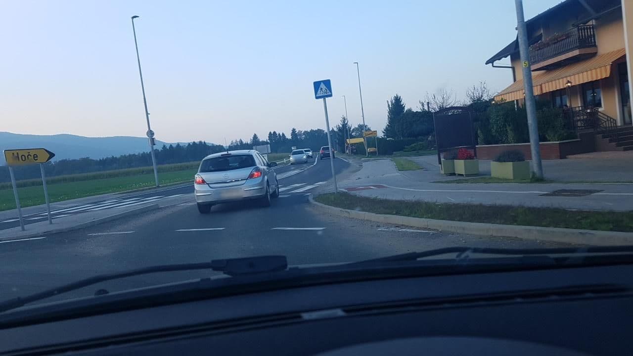 Street view near Penzion Gostisce Lesjak, Radizel — © mik007 (CC BY-SA · Mapillary)