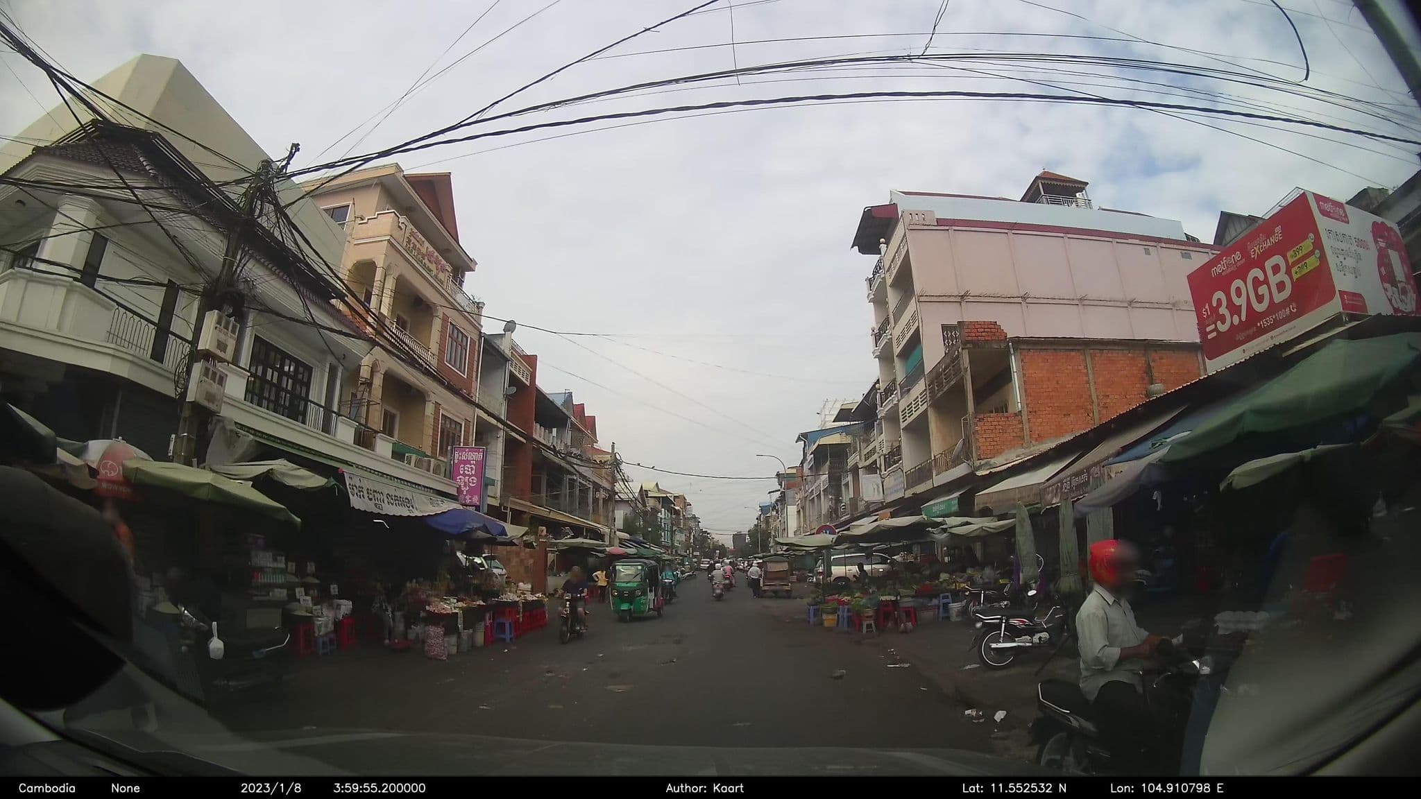 Street view near Pao Long Guesthouse, Tuŏl Tumpung — © kaart_2 (CC BY-SA · Mapillary)