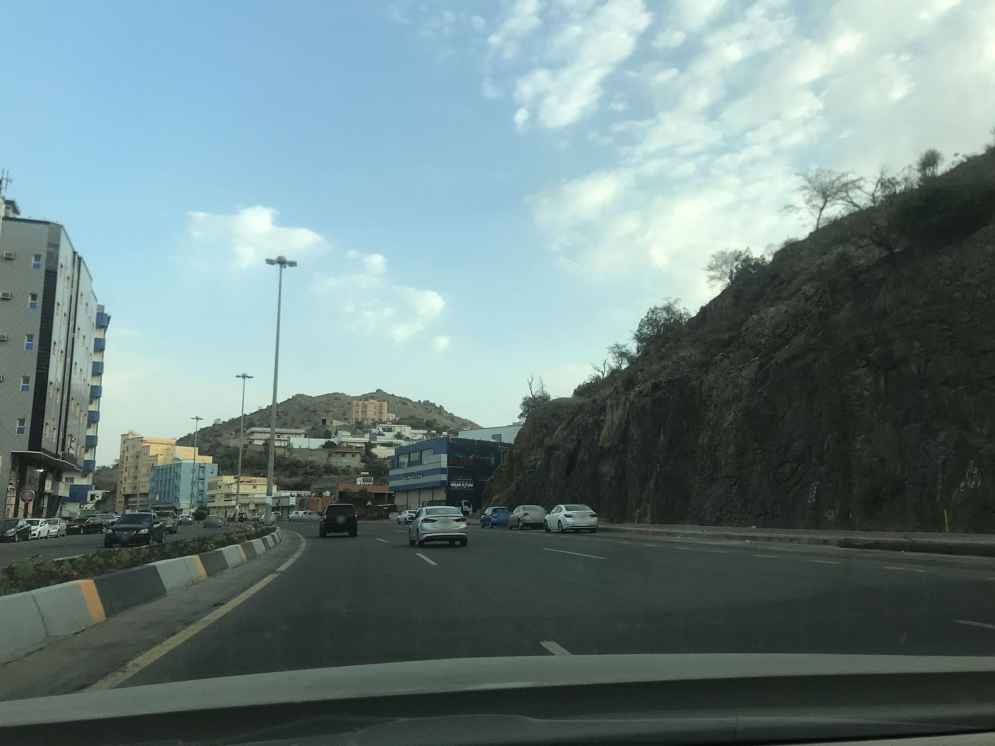 Street view near المروة للشقق المفروشة, Al Bahah — © zuhair (CC BY-SA · Mapillary)