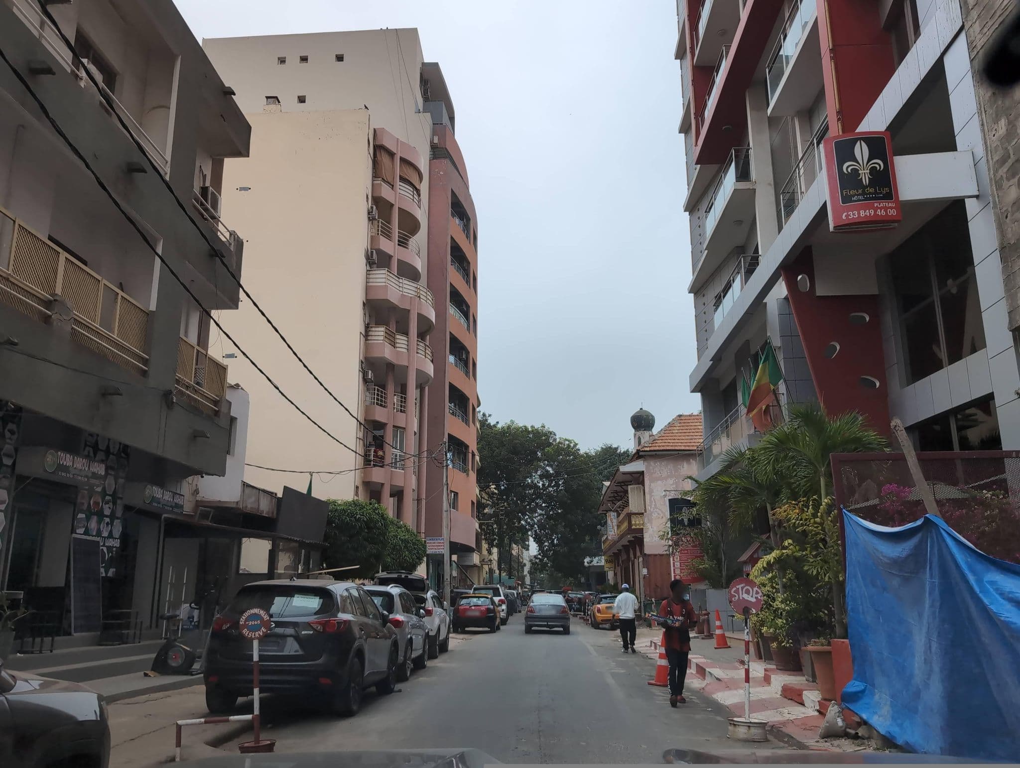 Street view near Fleur de Lys, Le Plateau — © tbo47 (CC BY-SA · Mapillary)