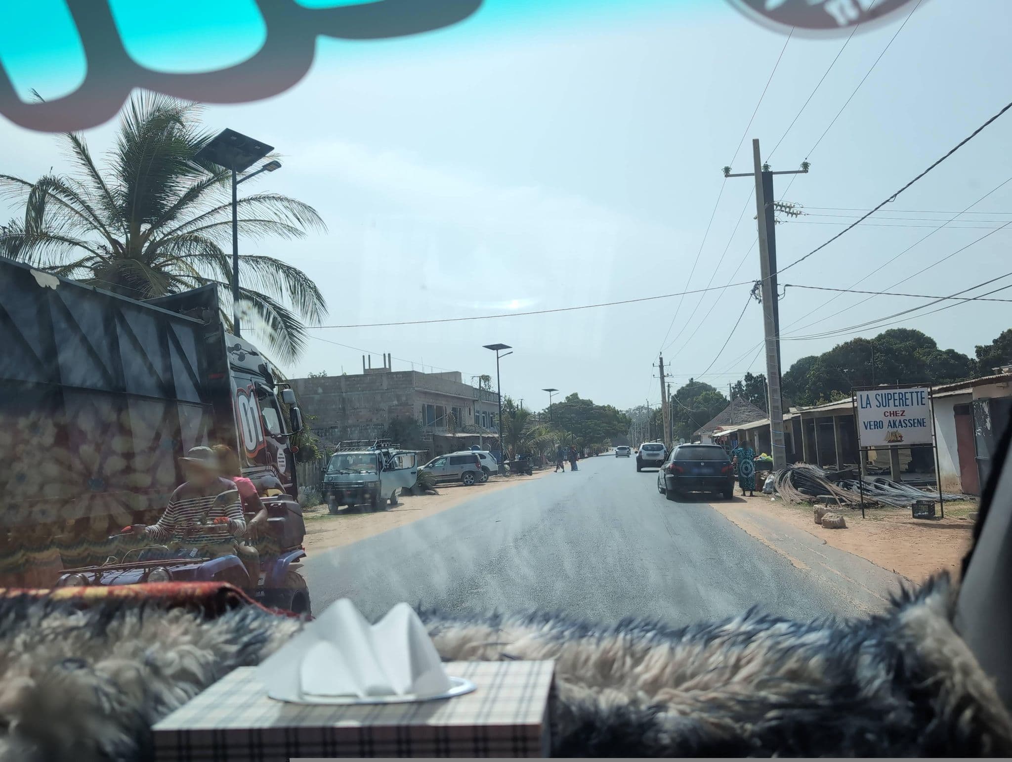 Street view near Le Petit Quartier « Chez Amanthia », Cap Skirring — © tbo47 (CC BY-SA · Mapillary)