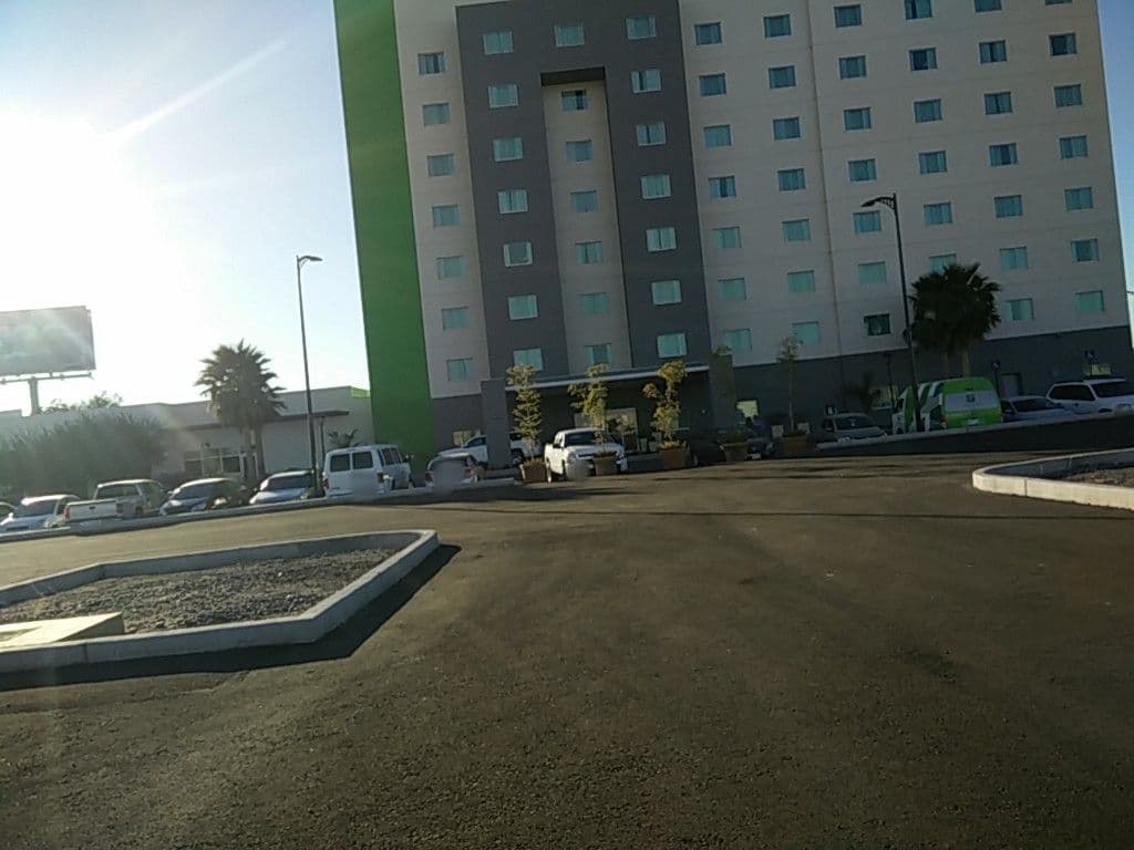 Street view near Comfort Inn, Hermosillo — © ccossio (CC BY-SA · Mapillary)