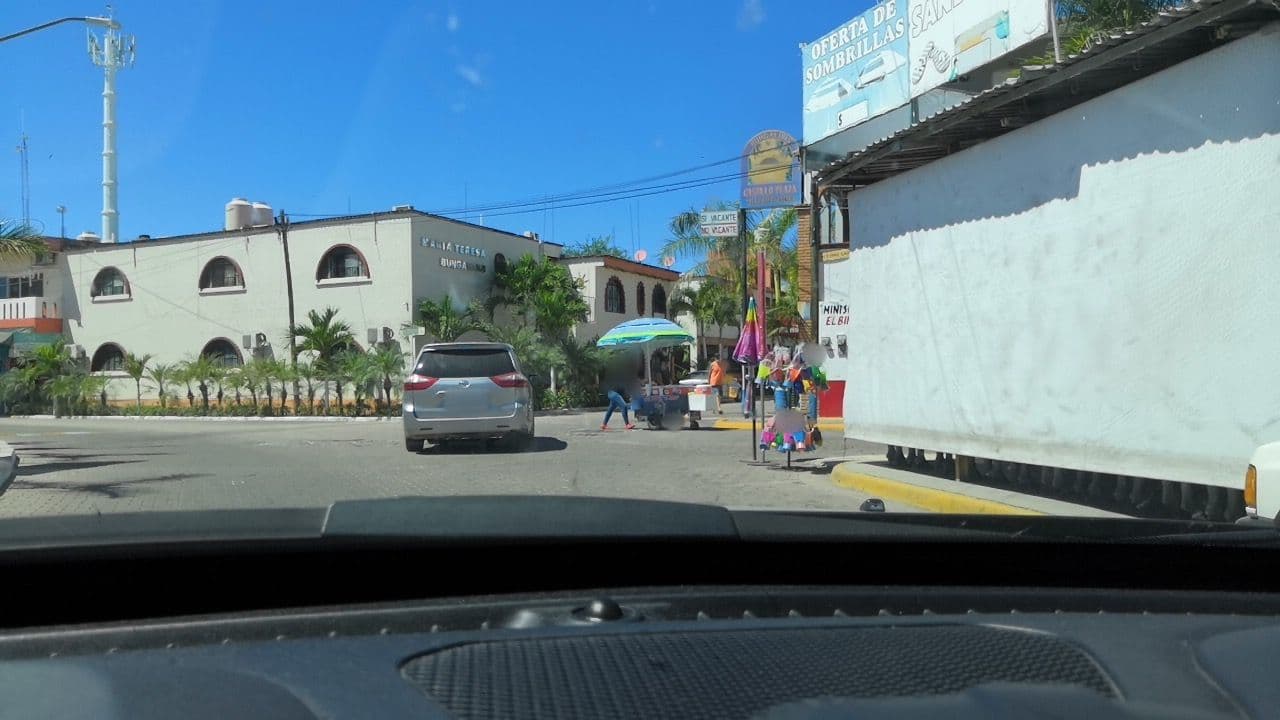Street view near Hotel Bungolows Agua Maria, Rincón de Guayabitos — © oramire (CC BY-SA · Mapillary)