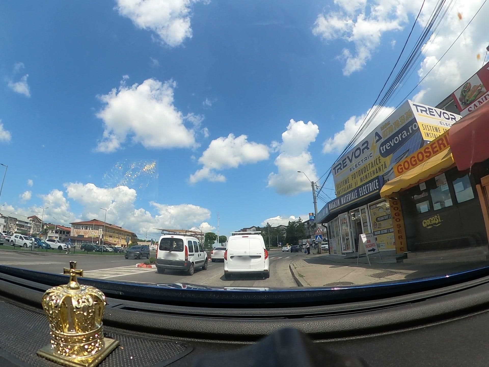 Street view near Net hotel, Bascov — © DARIUSDINCA (CC BY-SA · Mapillary)