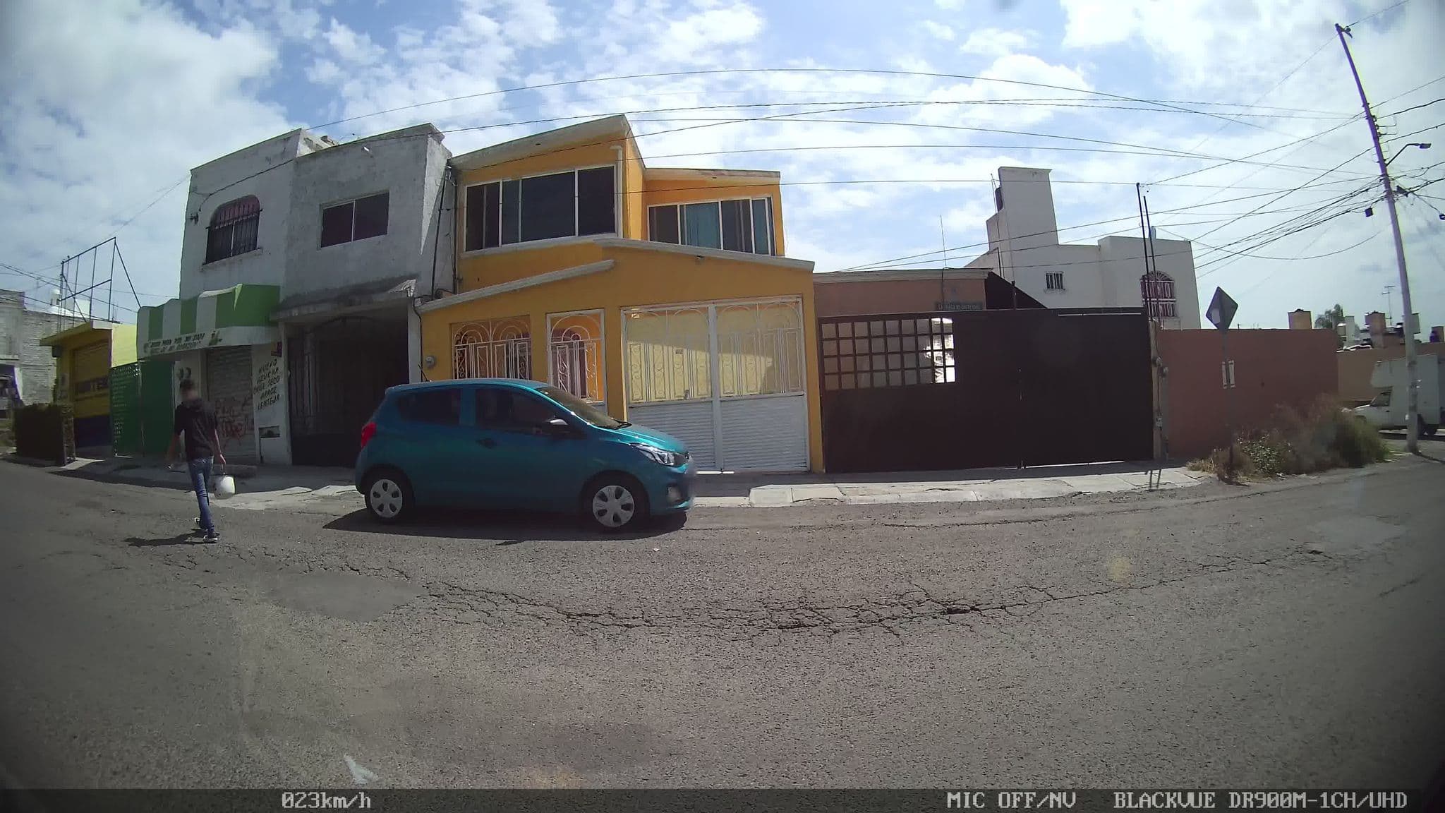 Street view near Hotel Campestre el Retiro, Paseos del Pedregal — © kaart_1 (CC BY-SA · Mapillary)
