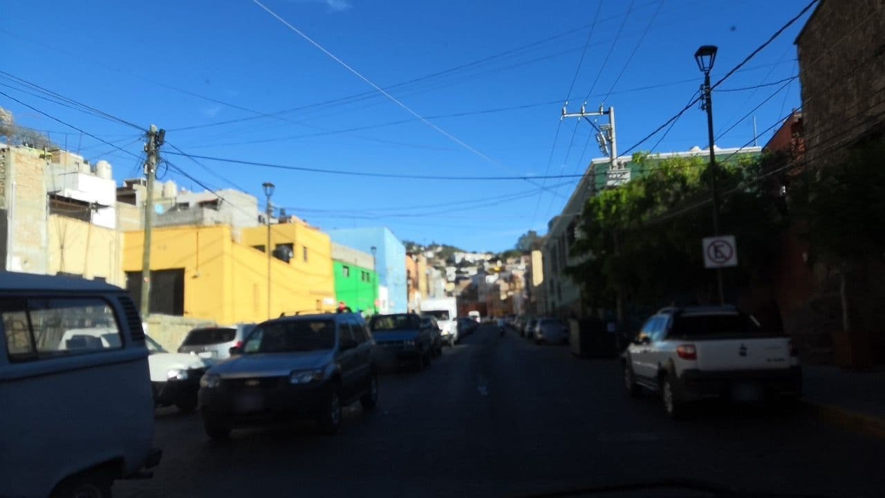 Street view near Hotel Socavón, Guanajuato — © oramire (CC BY-SA · Mapillary)