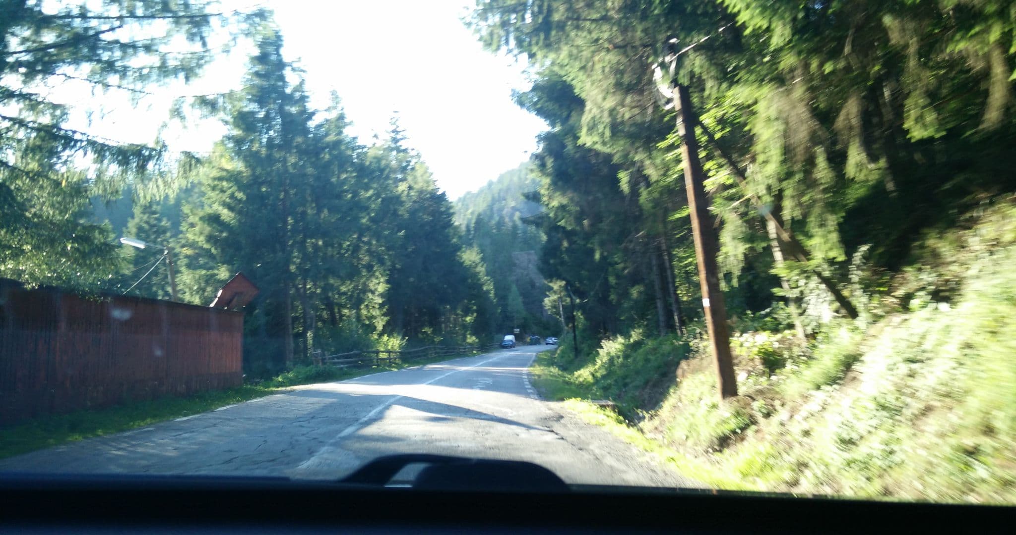 Street view near Vila Crasna Apuseană, Gârda de Sus — © strainu (CC BY-SA · Mapillary)
