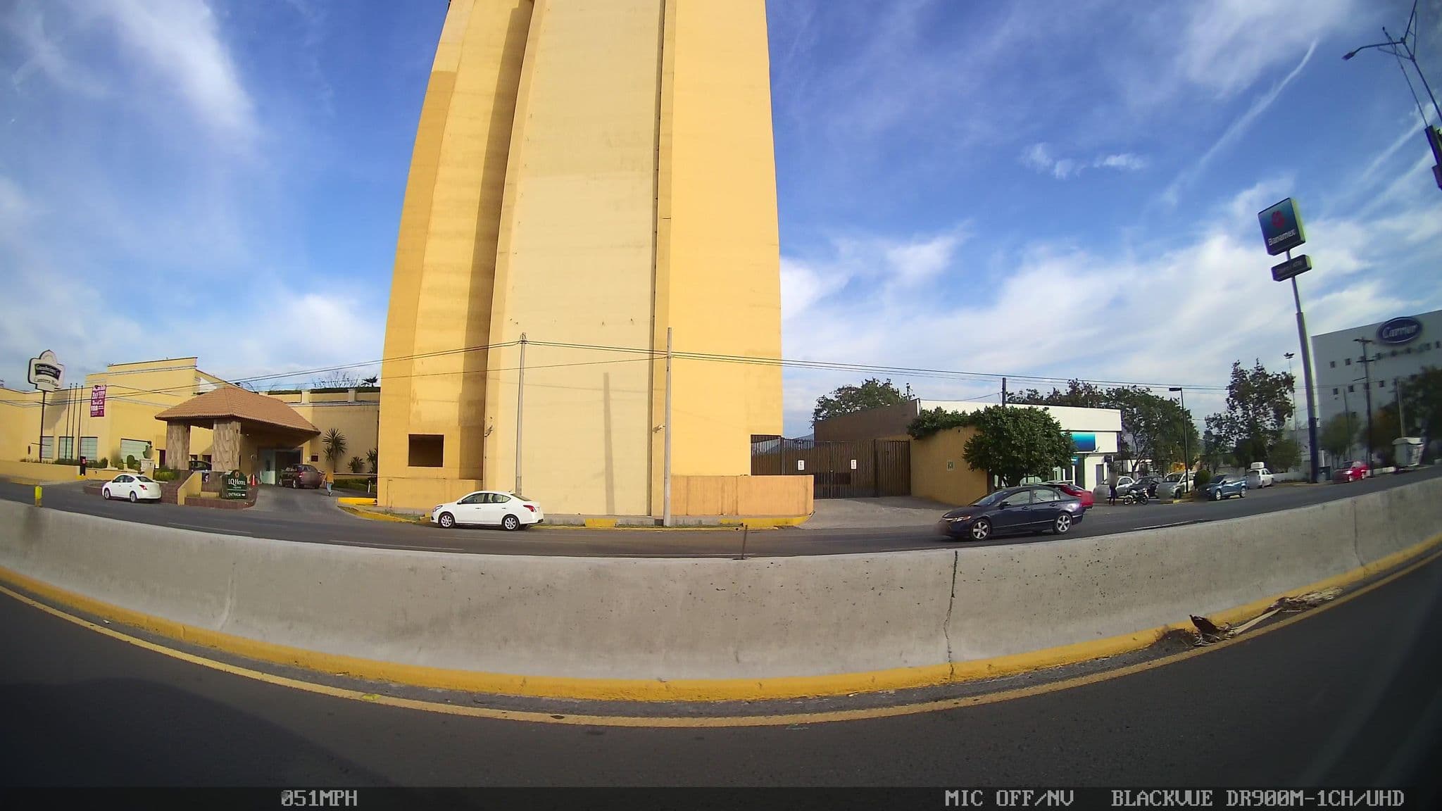 Street view near Hotel Fiesta Inn, San Nicolás de los Garza — © kaartcam (CC BY-SA · Mapillary)