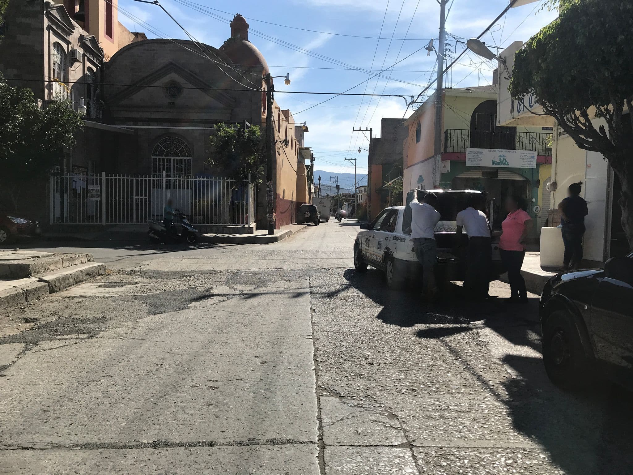Street view near Almazan Leon Alfredo, Iguala de la Independencia — © JonathanGonzaga182 (CC BY-SA · Mapillary)