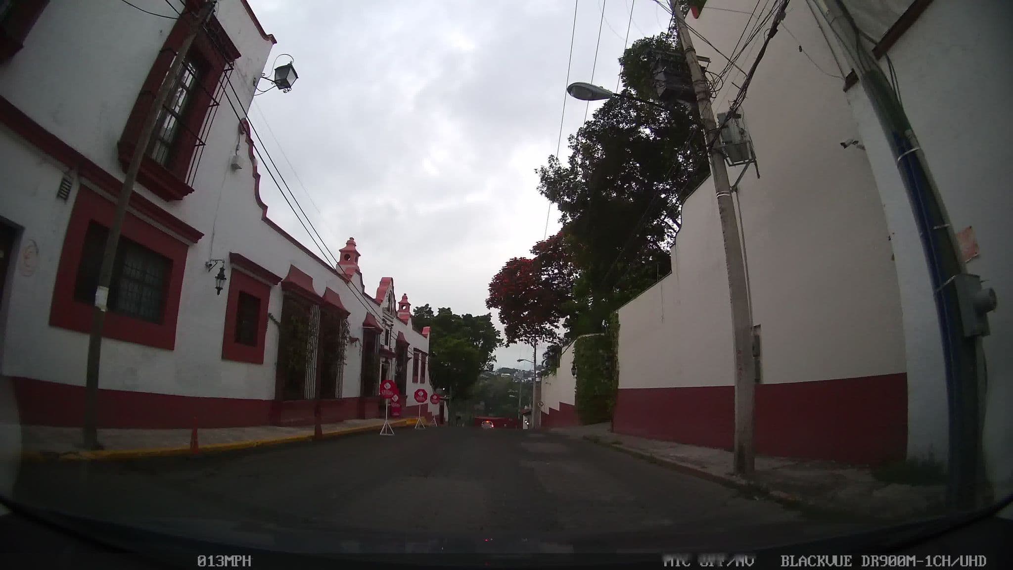 Street view near Hotel Boutique Casa de Campo, Cuernavaca — © kaart_4 (CC BY-SA · Mapillary)