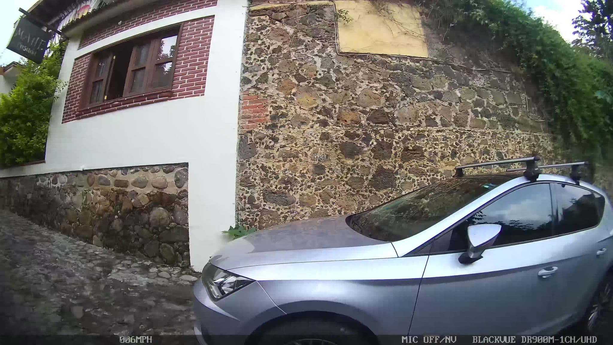 Street view near Hospedaje Mahe, Tepoztlán — © kaart_4 (CC BY-SA · Mapillary)