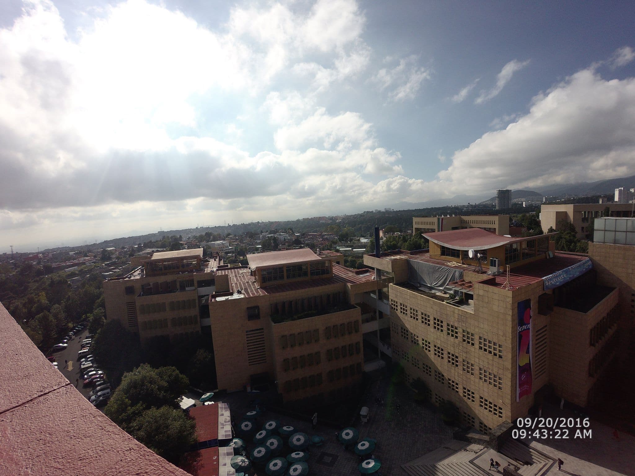 Street view near Hotel Fiesya Inn Samta Fe, Col. Bosques de las Lomas — © mapeadora (CC BY-SA · Mapillary)