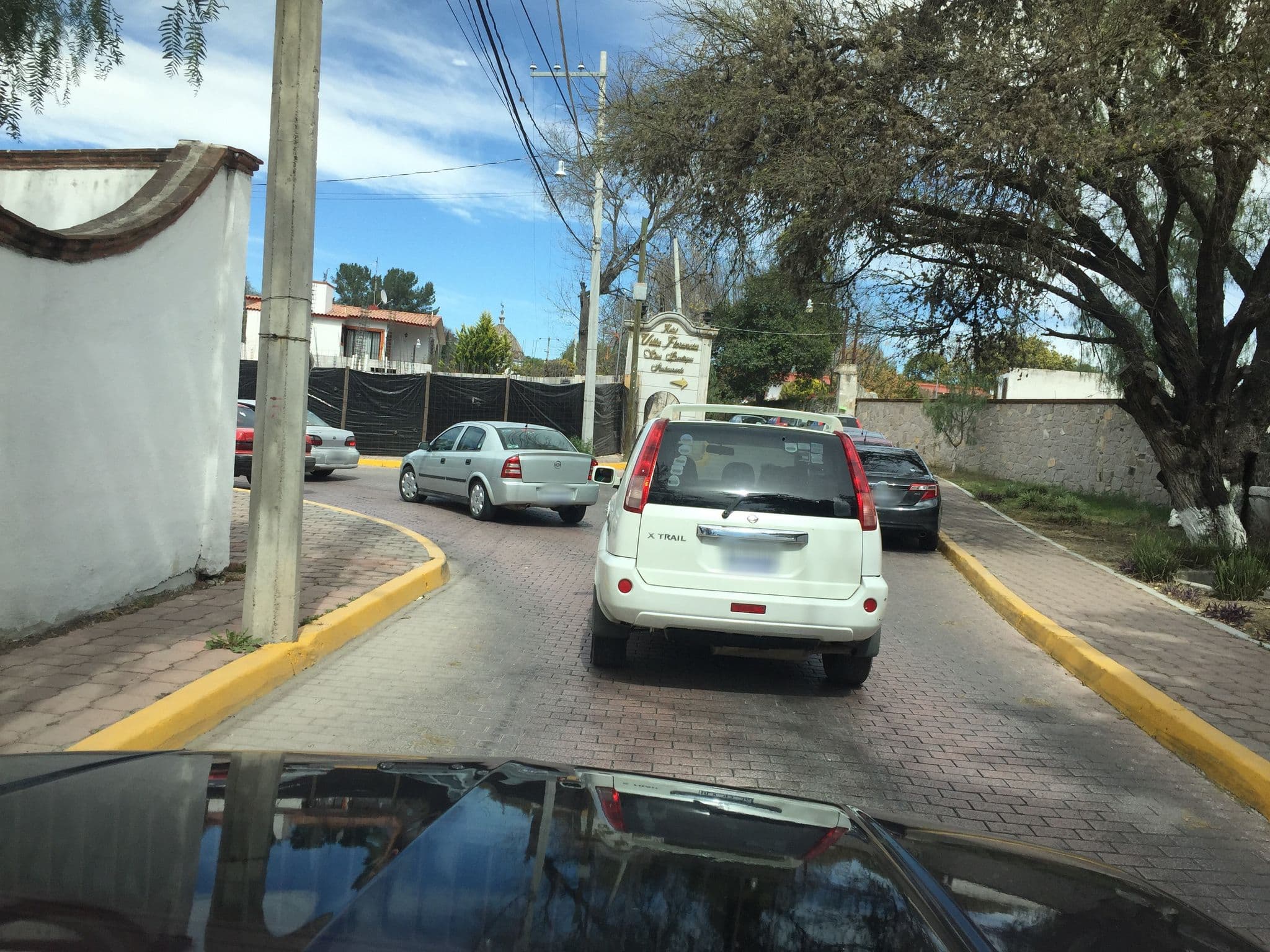 Street view near Quinta Tequisquiapan, Tequisquiapan — © mapeadora (CC BY-SA · Mapillary)