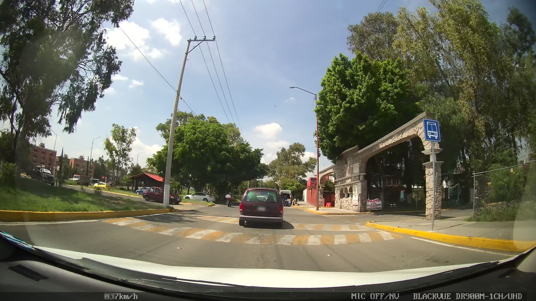 Street view near Hotel Brasilia, Tlalnepantla — © kaart_1 (CC BY-SA · Mapillary)