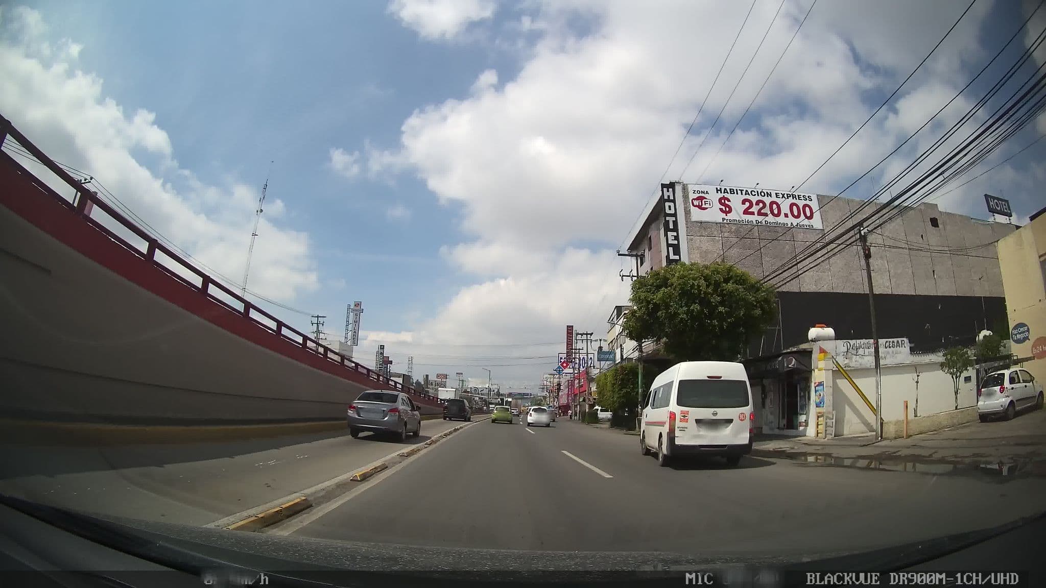 Street view near hotel san cristobal, Ecatepec de Morelos — © kaart_4 (CC BY-SA · Mapillary)
