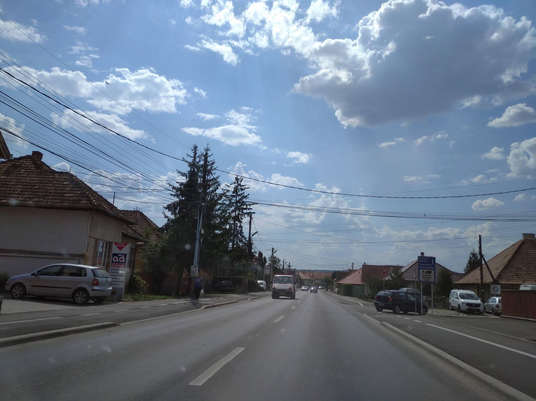 Street view near Romantika Panzió, Odorheiu Secuiesc — © grozsa11 (CC BY-SA · Mapillary)